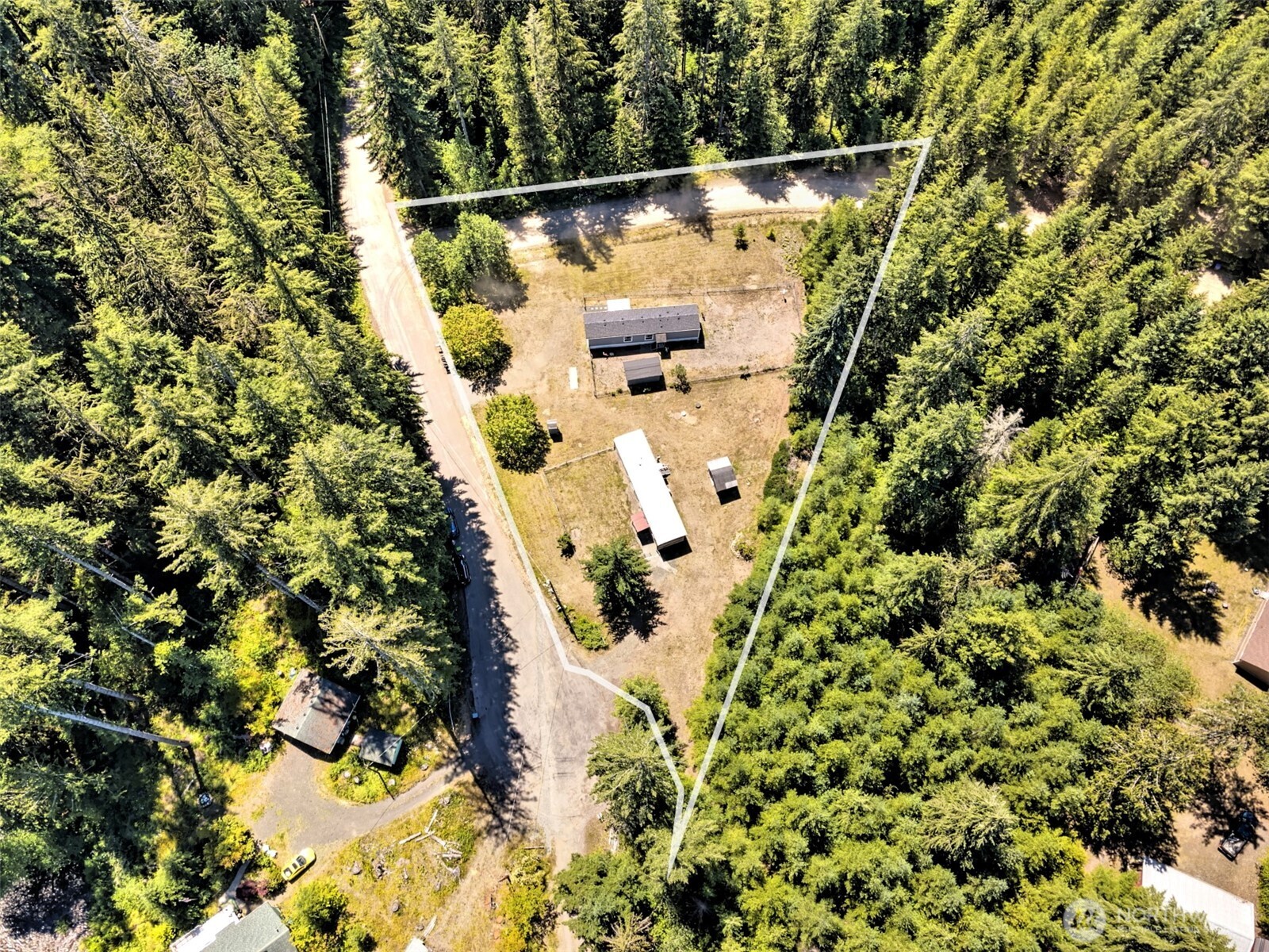 20 W Newberry Lane , Elma, WA 98541