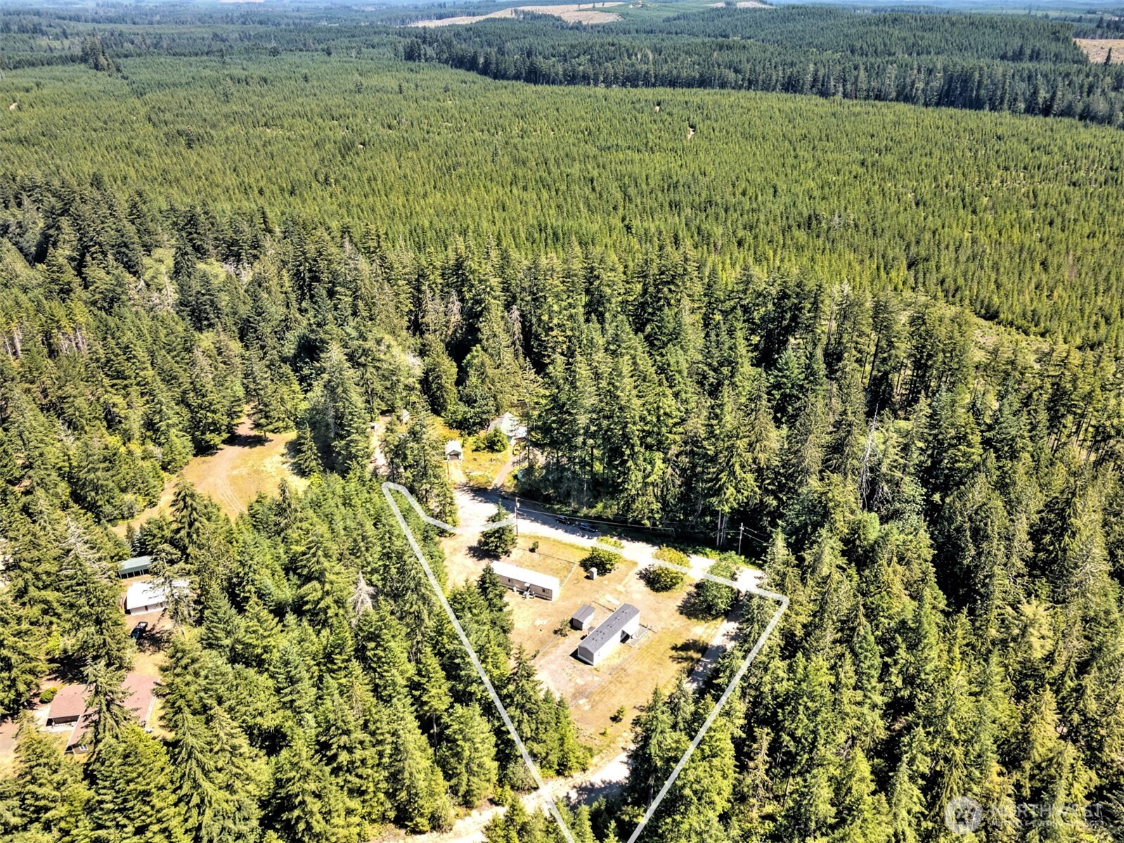 20 W Newberry Lane , Elma, WA 98541