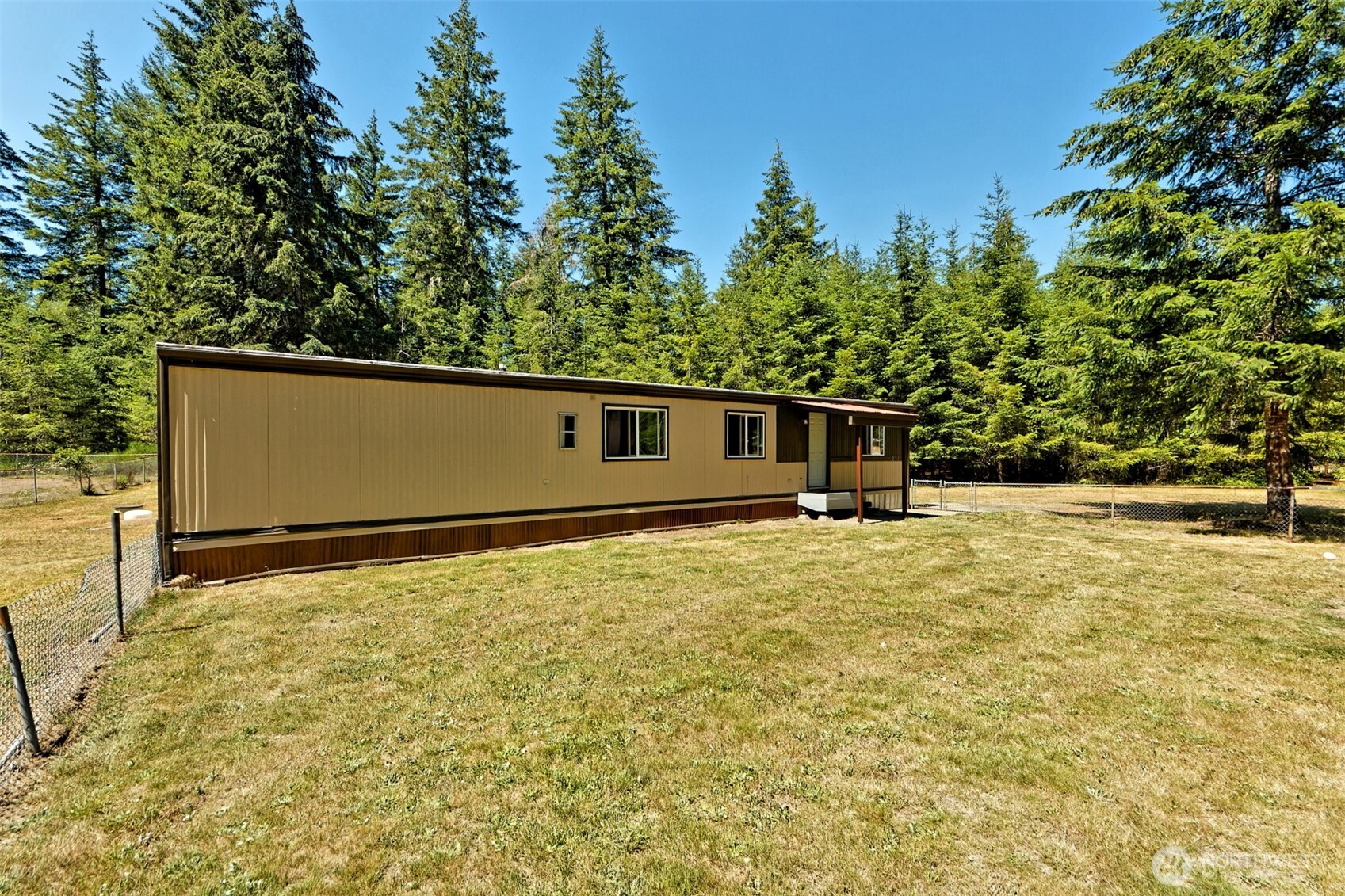 20 W Newberry Lane , Elma, WA 98541