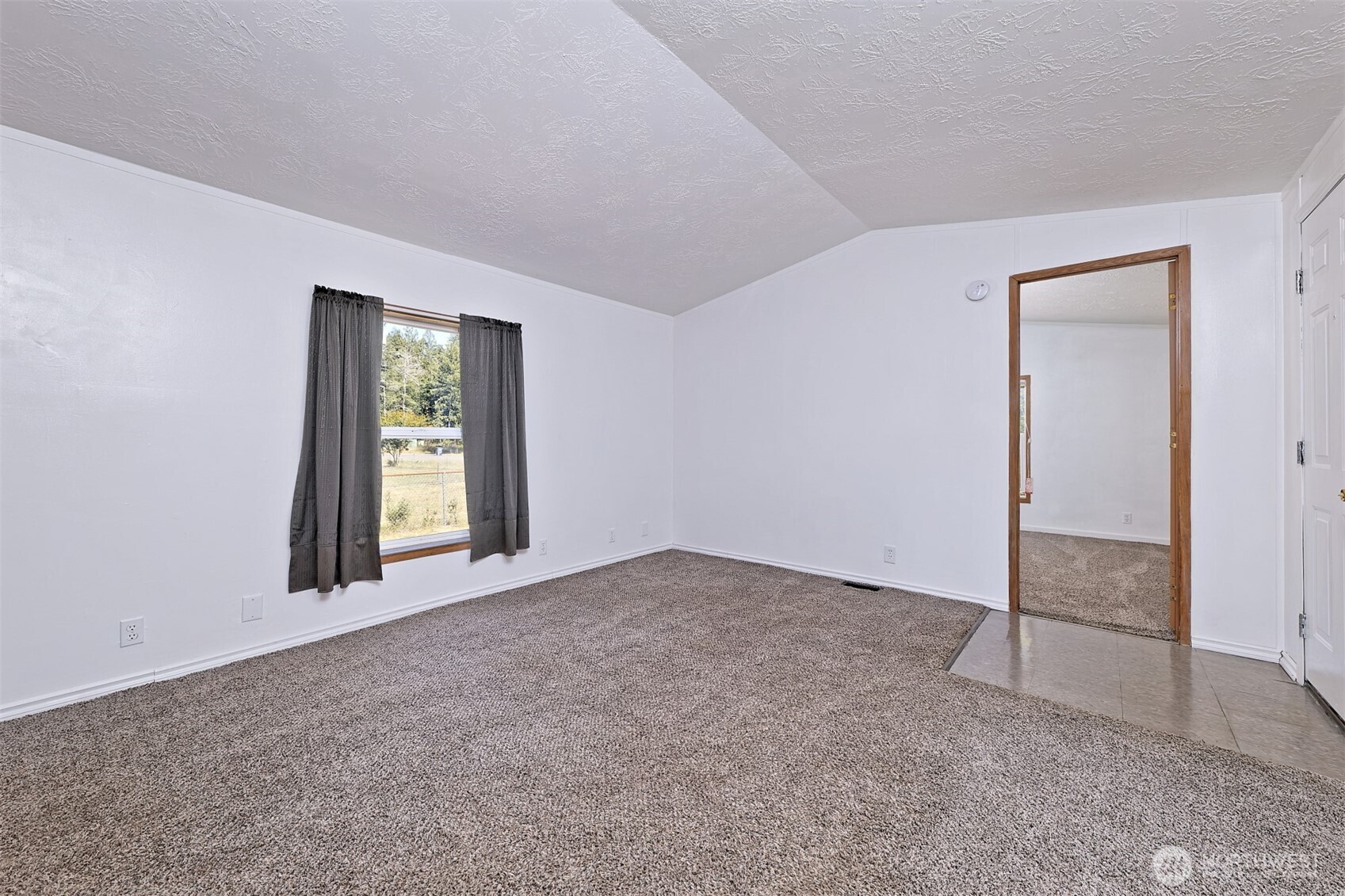 20 W Newberry Lane , Elma, WA 98541