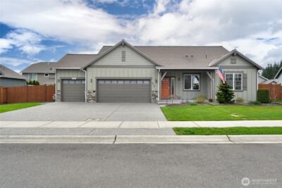 512 Wellington Place , Sedro Woolley, WA 98284