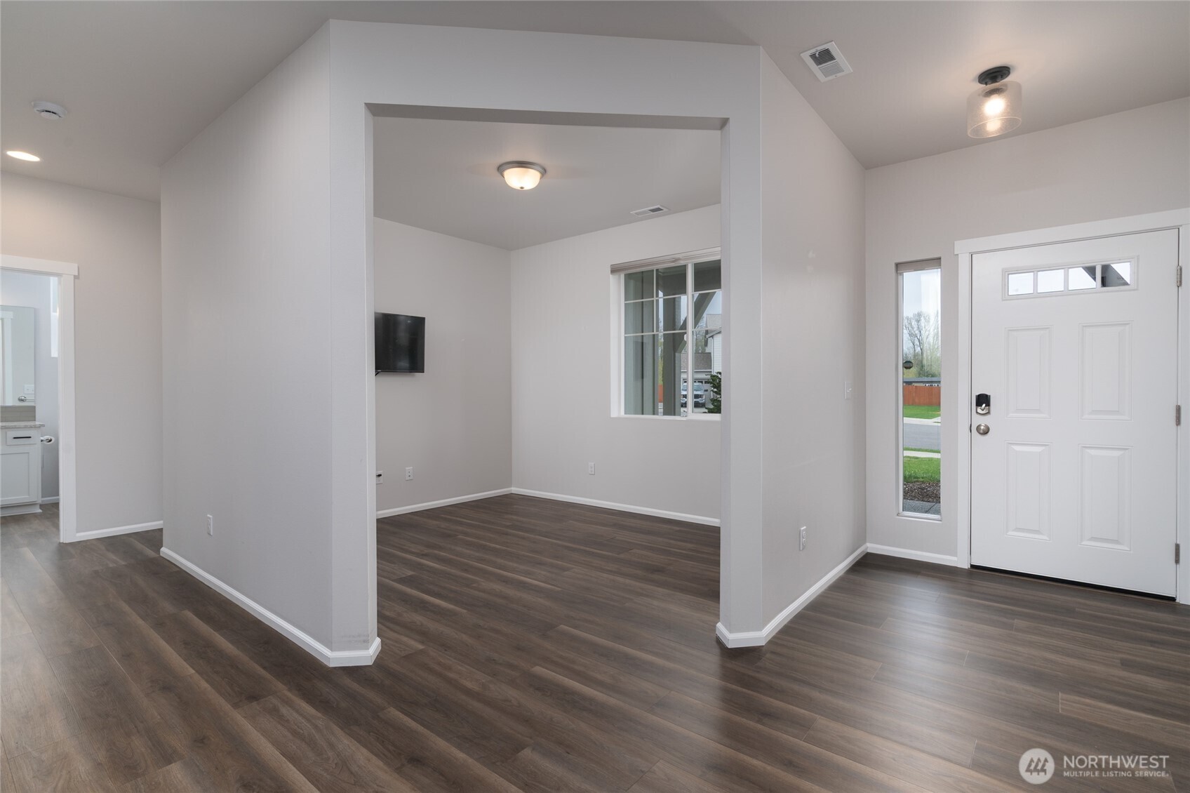 512 Wellington Place , Sedro Woolley, WA 98284