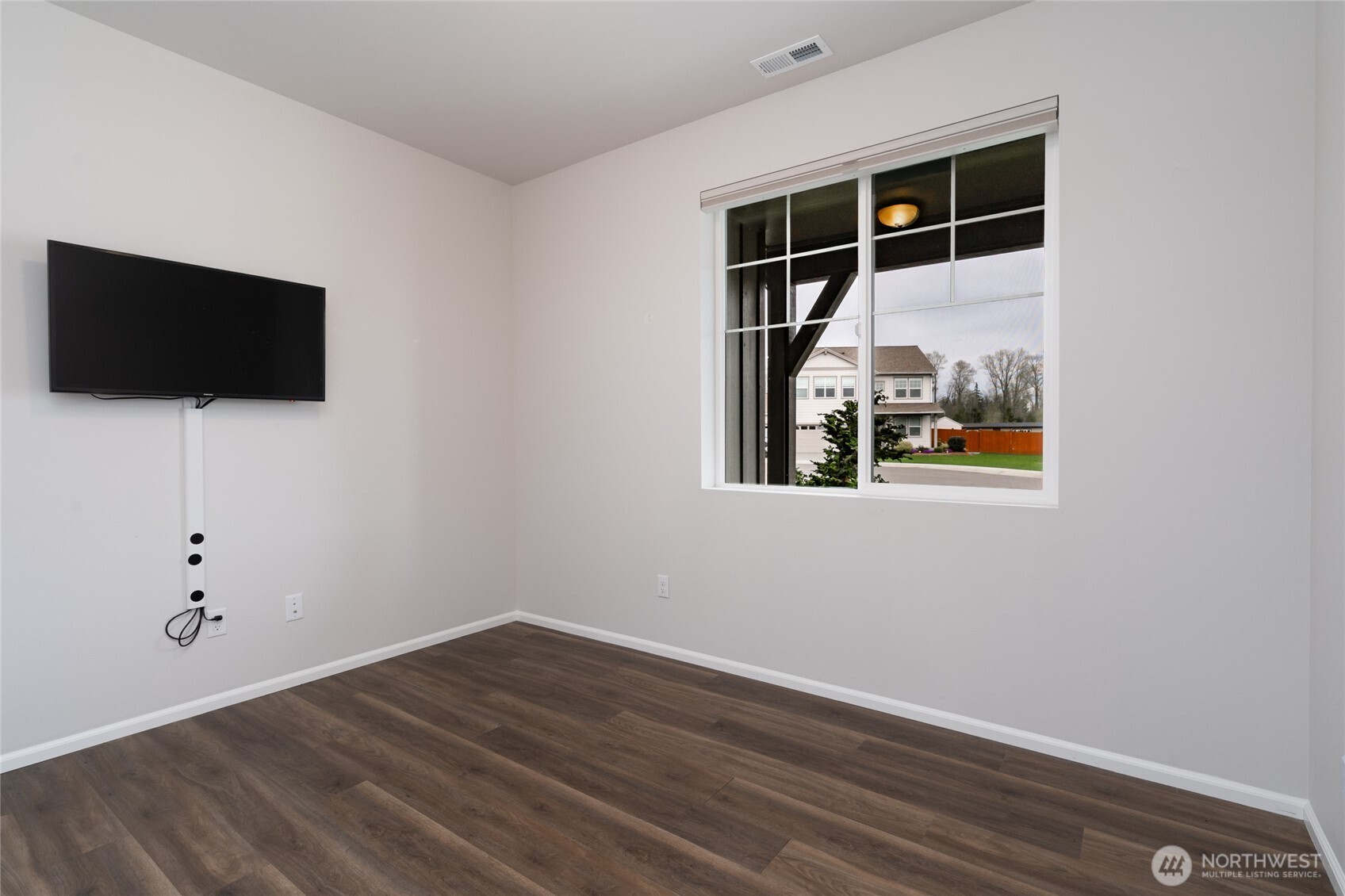 512 Wellington Place , Sedro Woolley, WA 98284