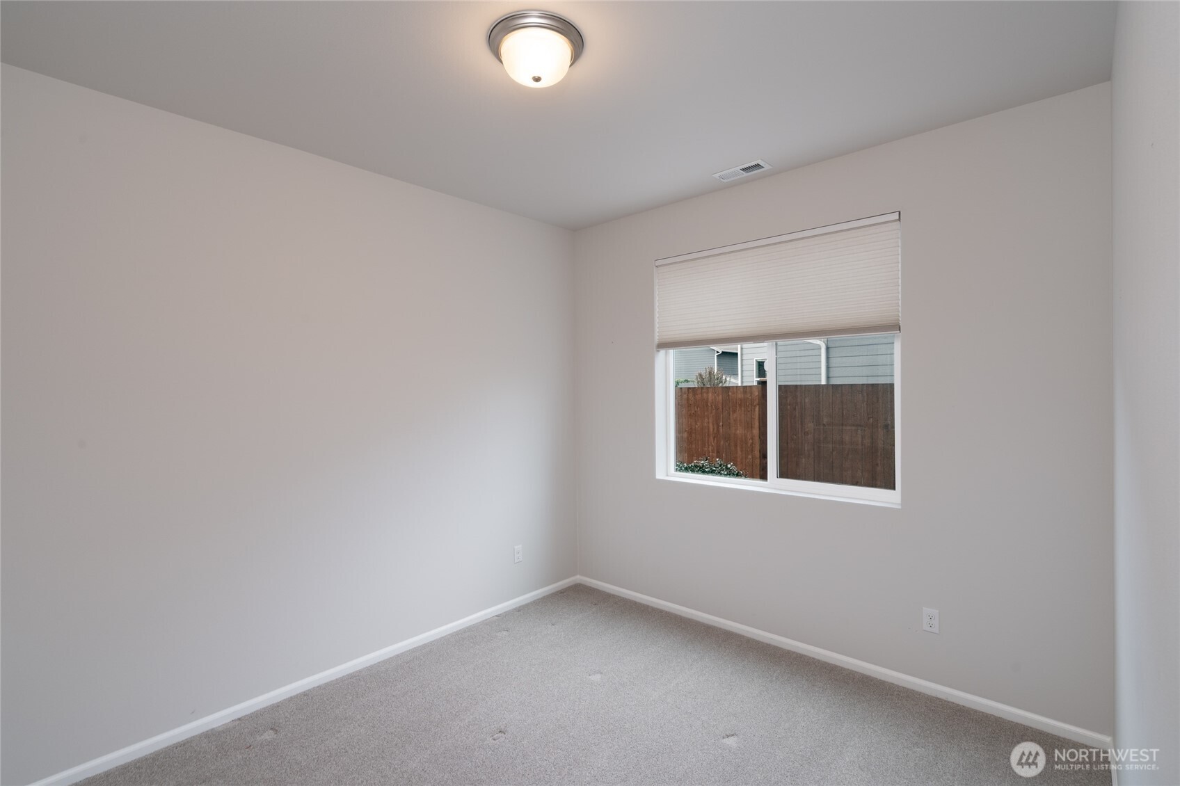 512 Wellington Place , Sedro Woolley, WA 98284