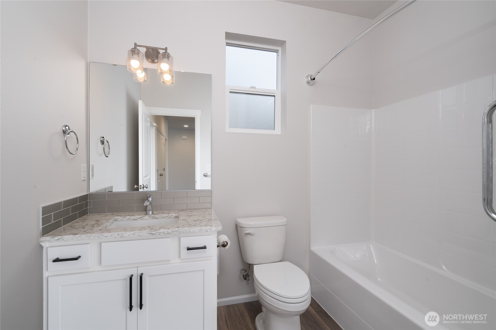 512 Wellington Place , Sedro Woolley, WA 98284