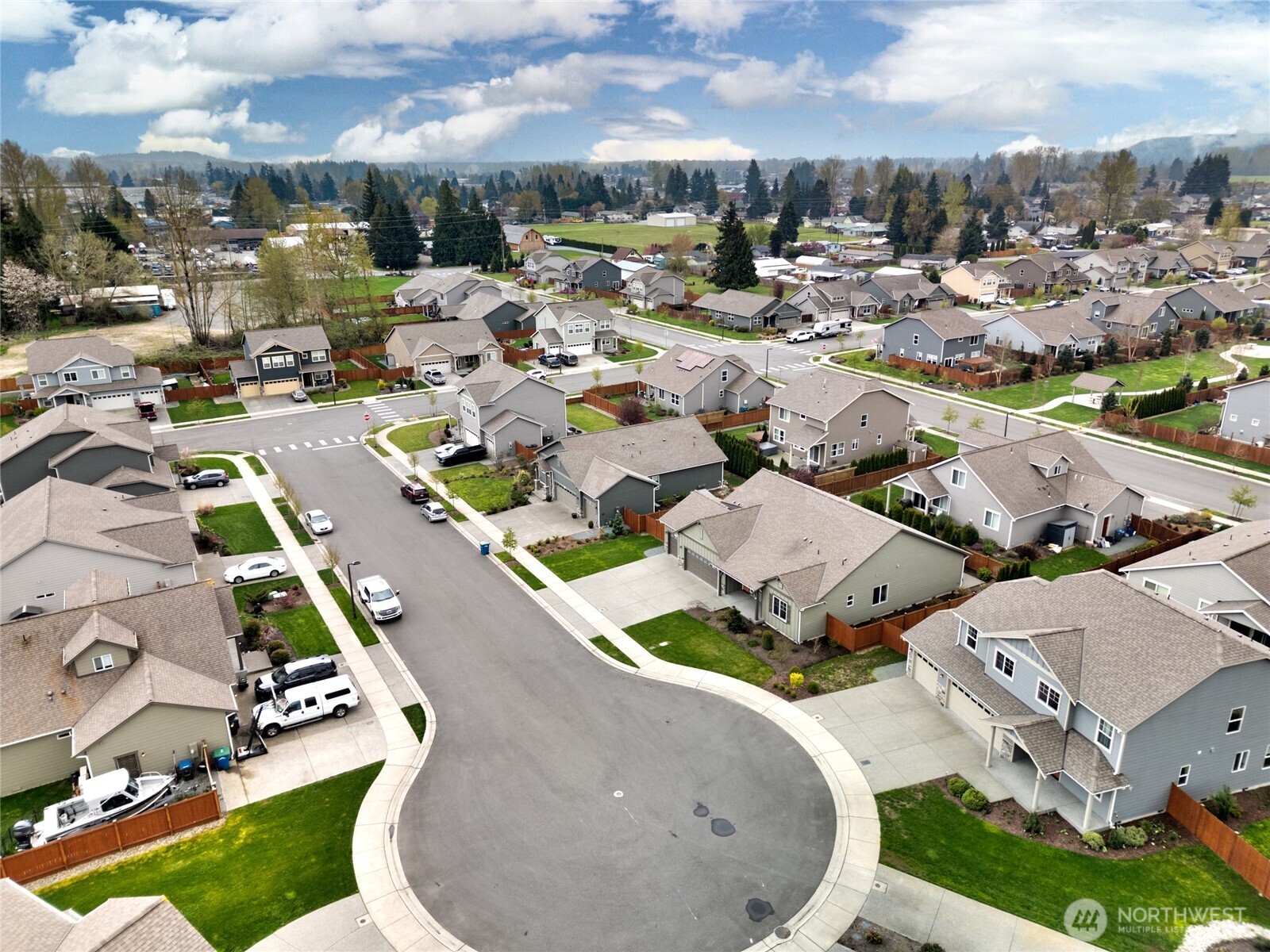 512 Wellington Place , Sedro Woolley, WA 98284