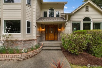 5802 Troon Avenue SW, Port Orchard, WA 98367