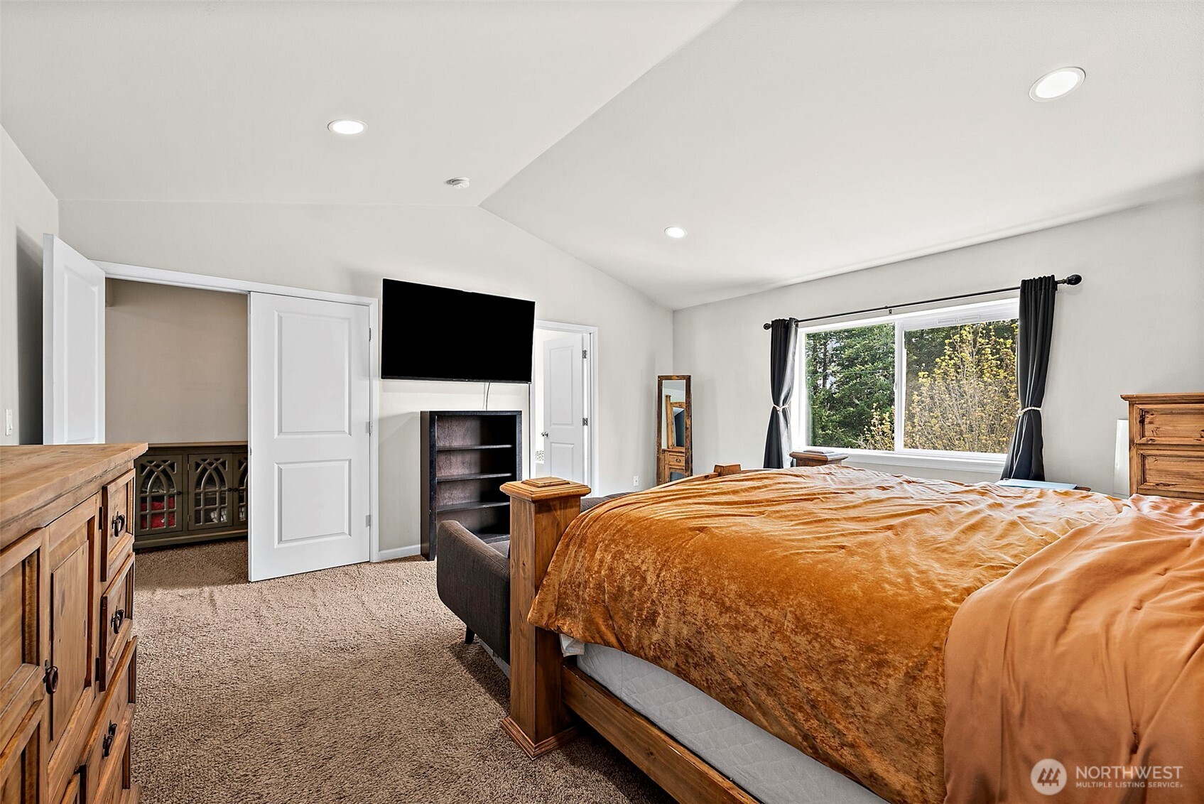 15550 Chad Drive SE, Yelm, WA 98597