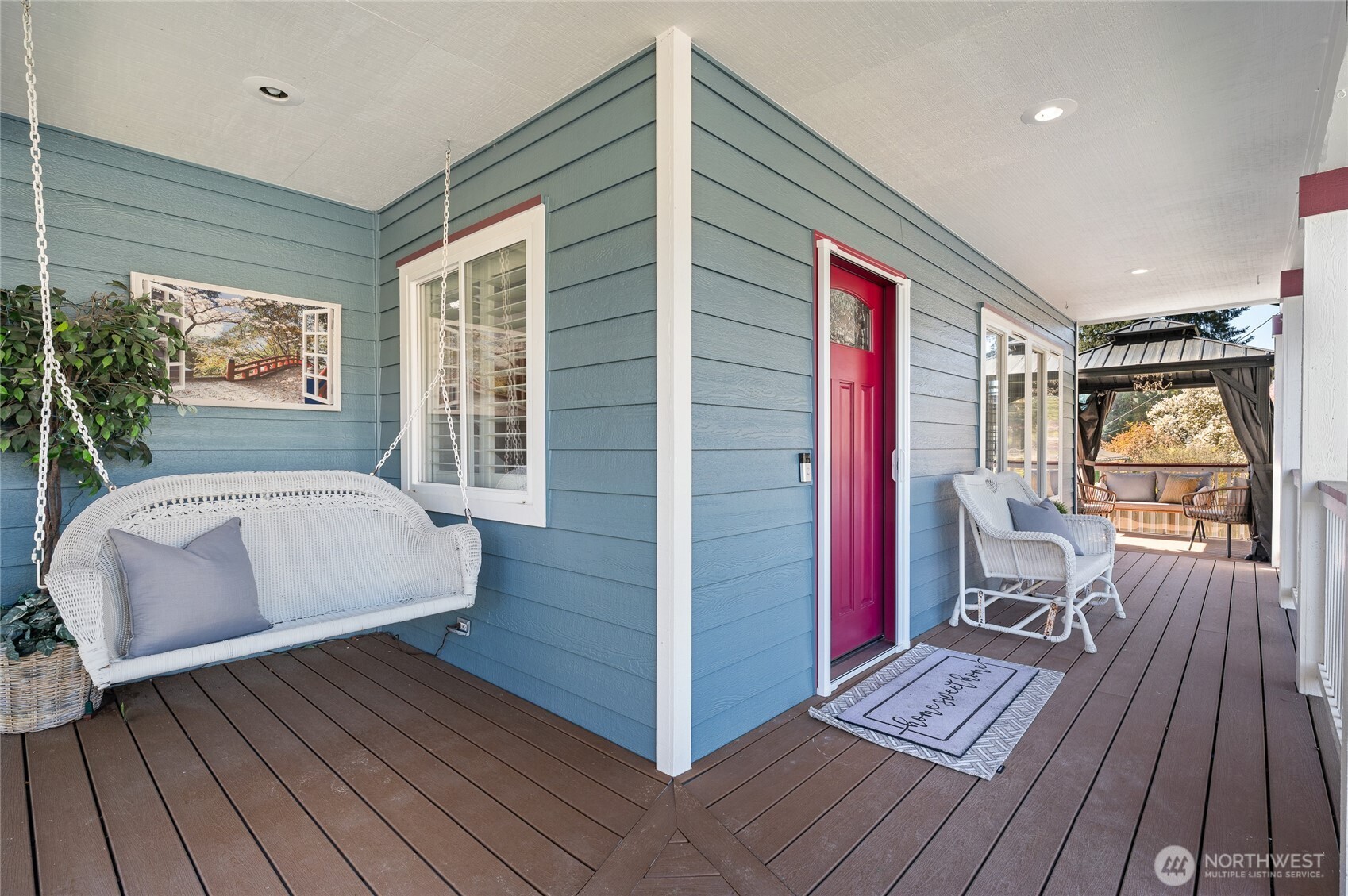 828 Cottage Avenue , Snohomish, WA 98290-2498