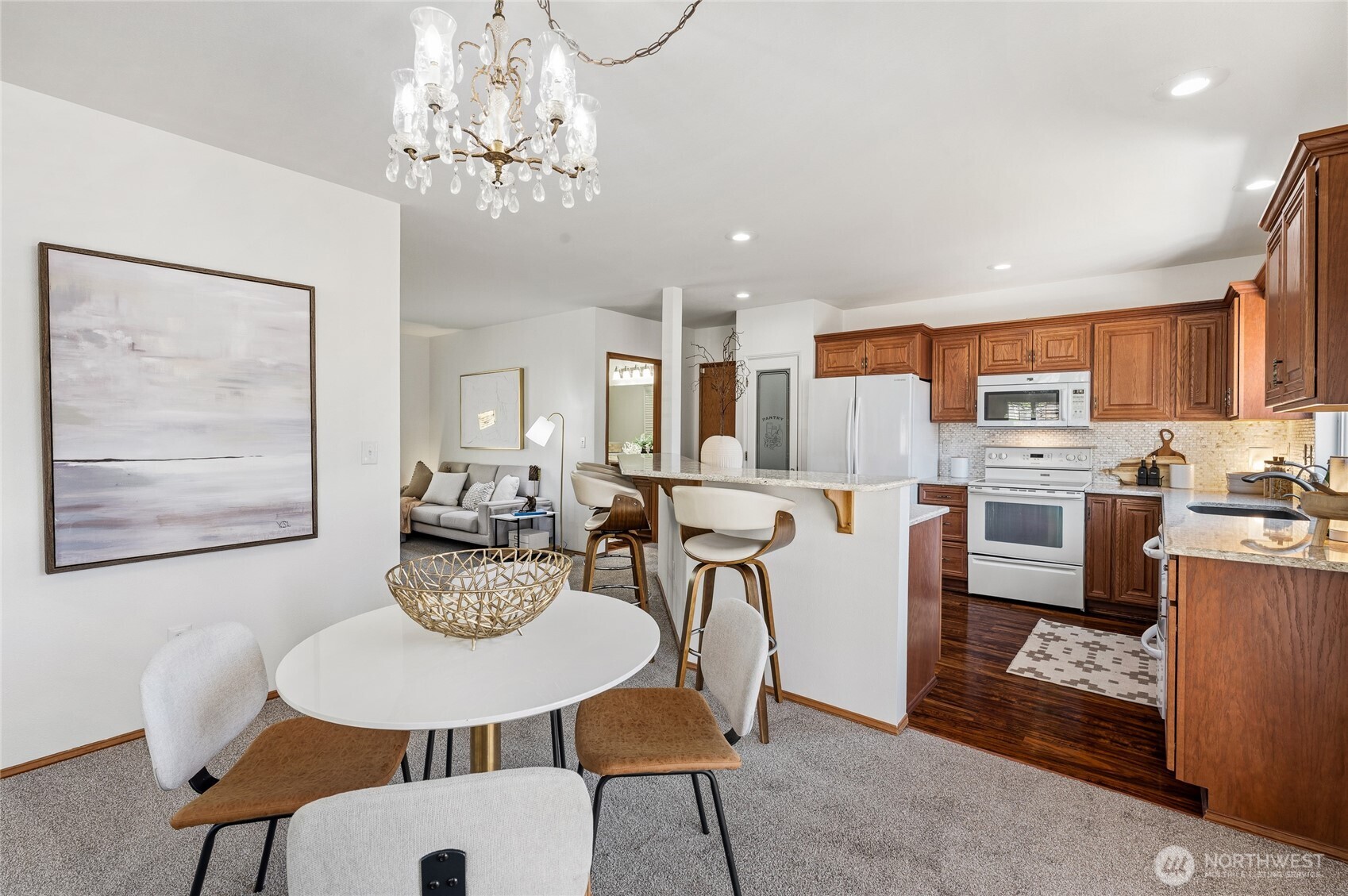 828 Cottage Avenue , Snohomish, WA 98290-2498