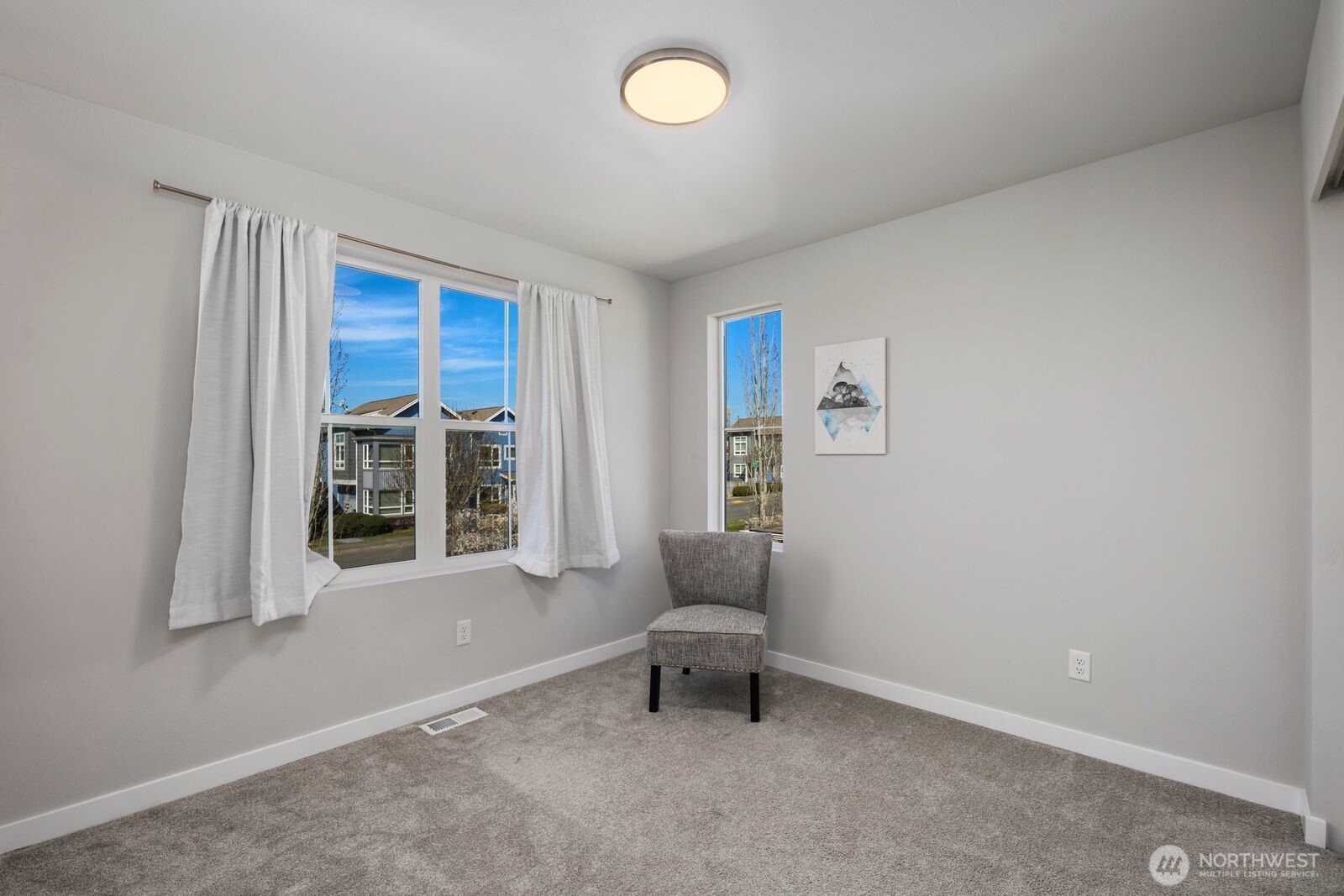 9836 6th Avenue SW, Seattle, WA 98106