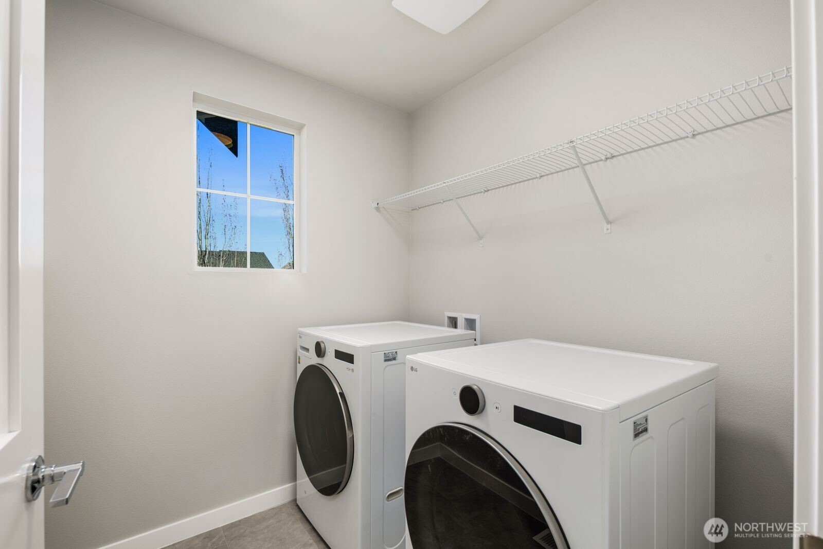 9836 6th Avenue SW, Seattle, WA 98106