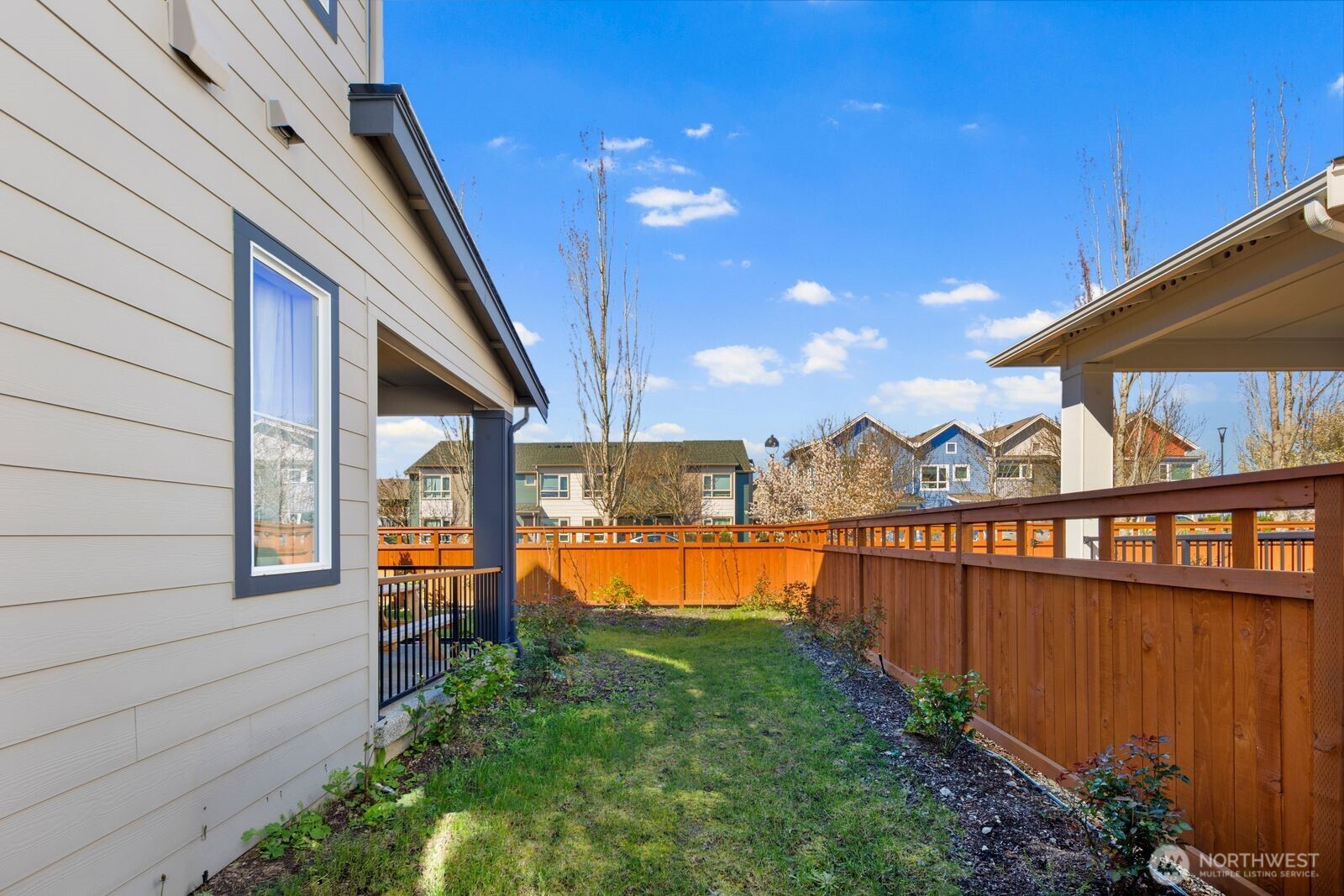 9836 6th Avenue SW, Seattle, WA 98106