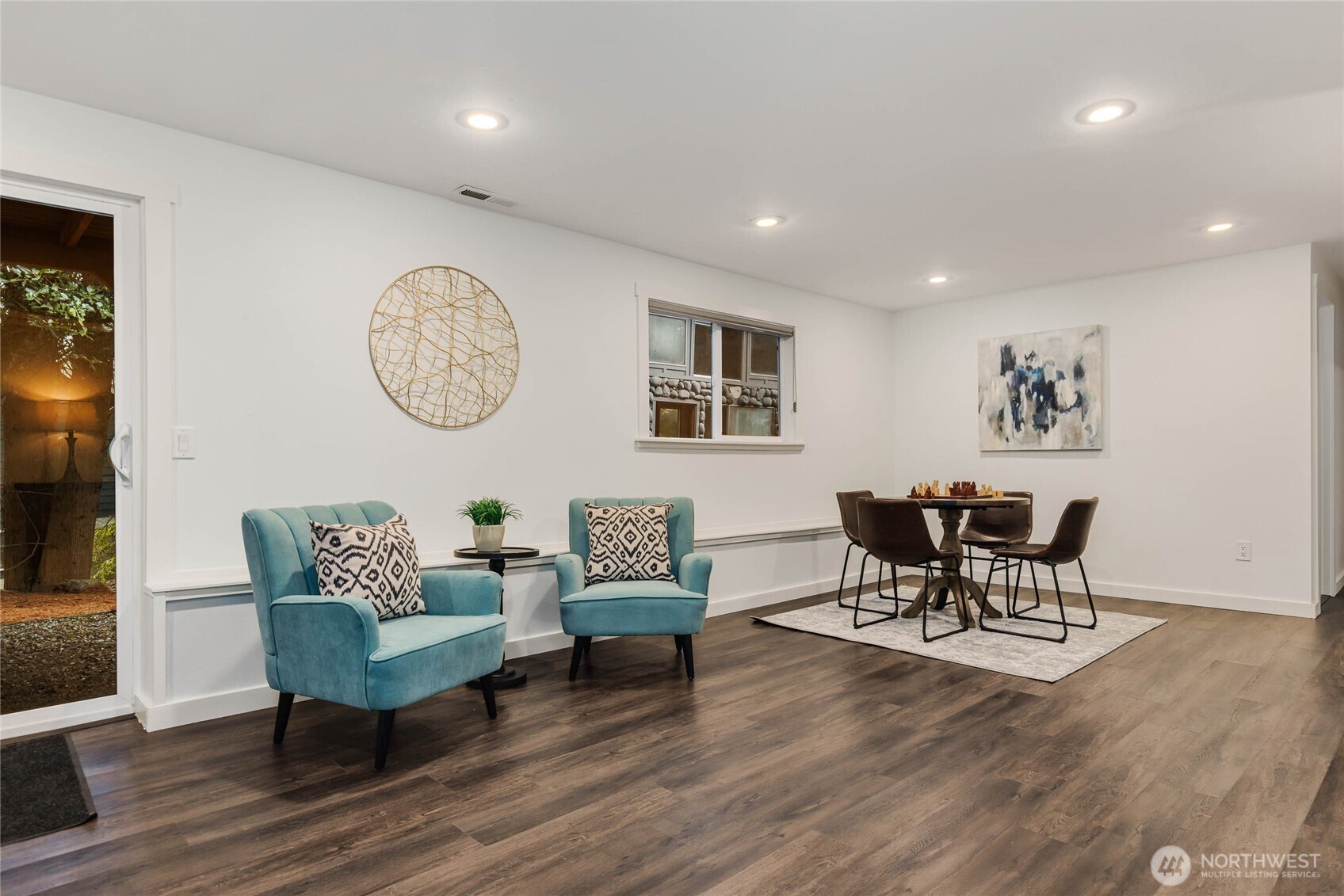 5839 NE 197th Street , Kenmore, WA 98028