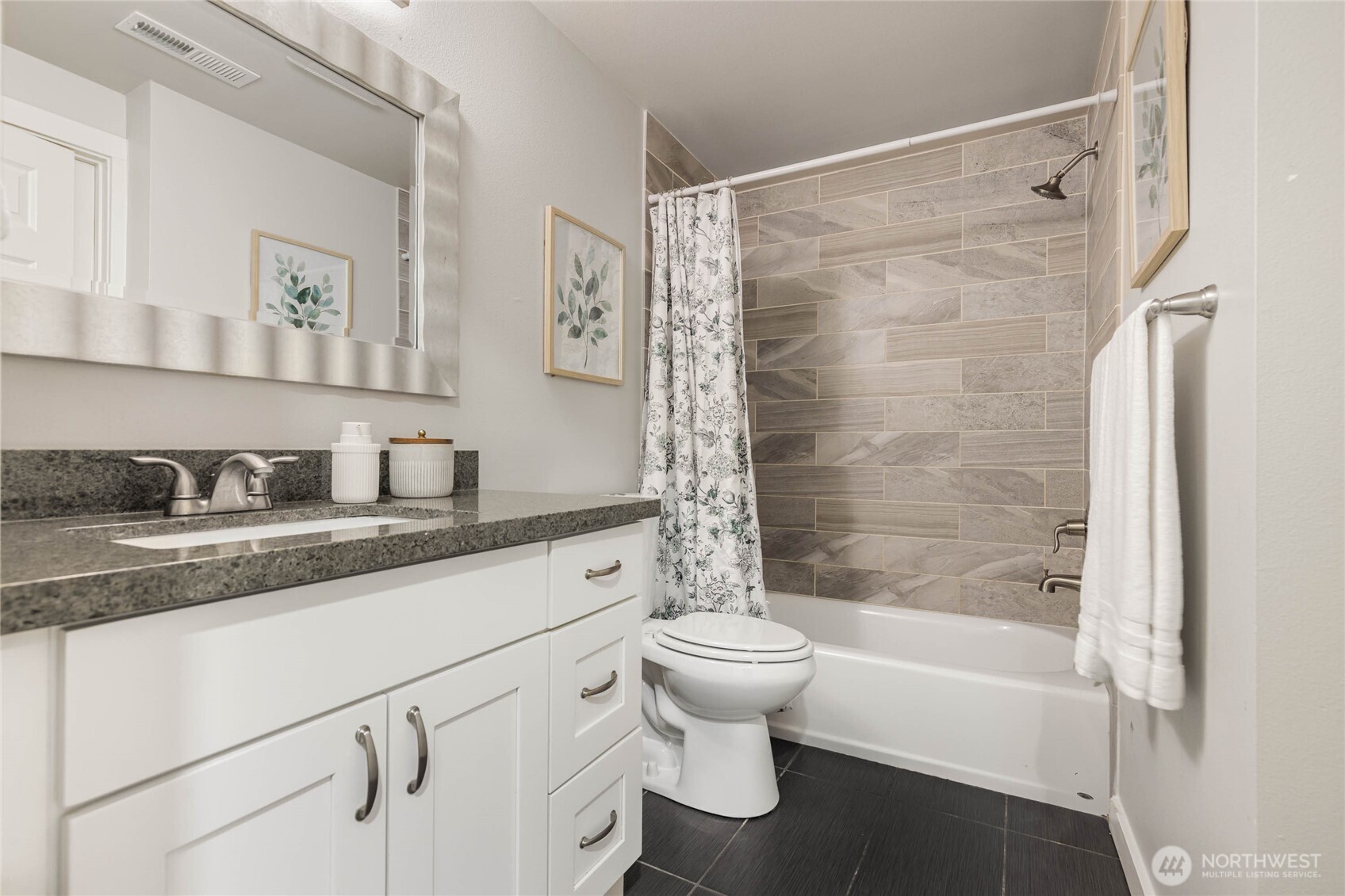 5839 NE 197th Street , Kenmore, WA 98028