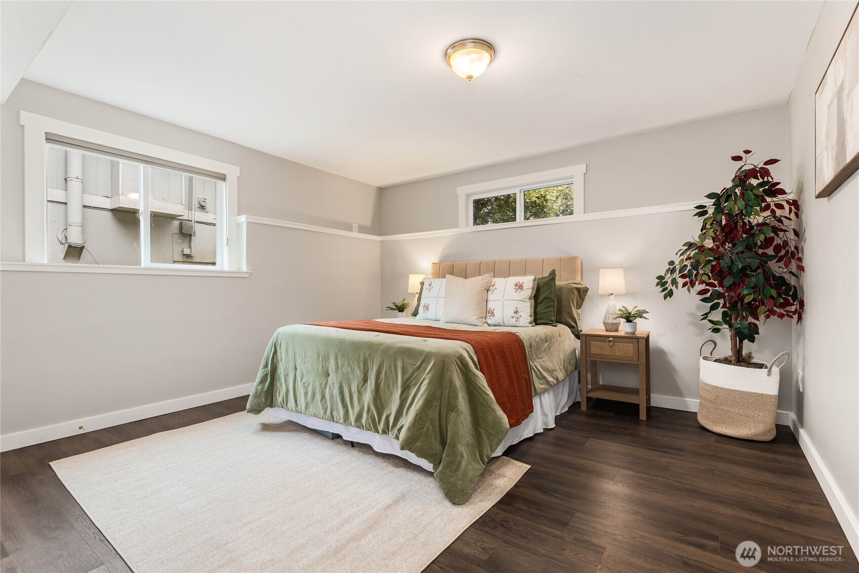 5839 NE 197th Street , Kenmore, WA 98028