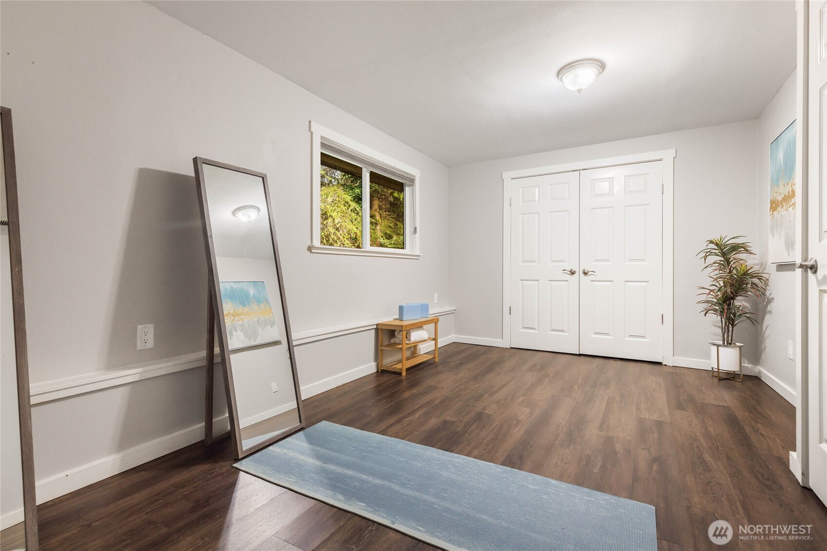 5839 NE 197th Street , Kenmore, WA 98028