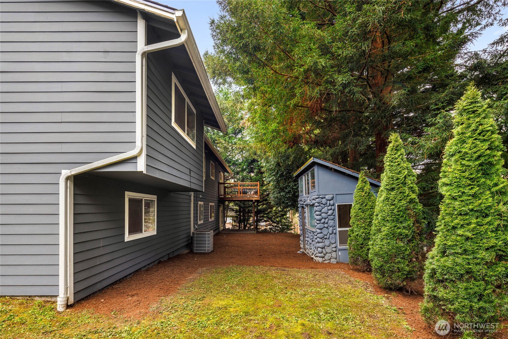 5839 NE 197th Street , Kenmore, WA 98028