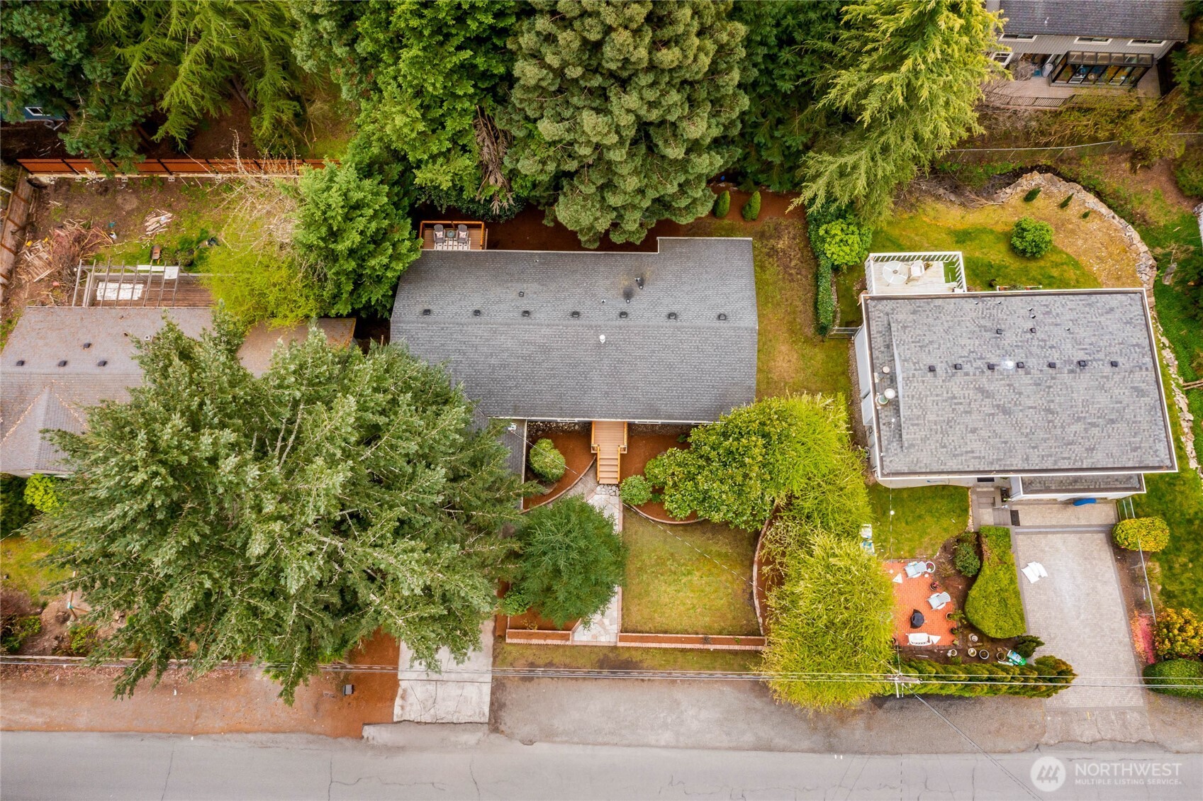 5839 NE 197th Street , Kenmore, WA 98028