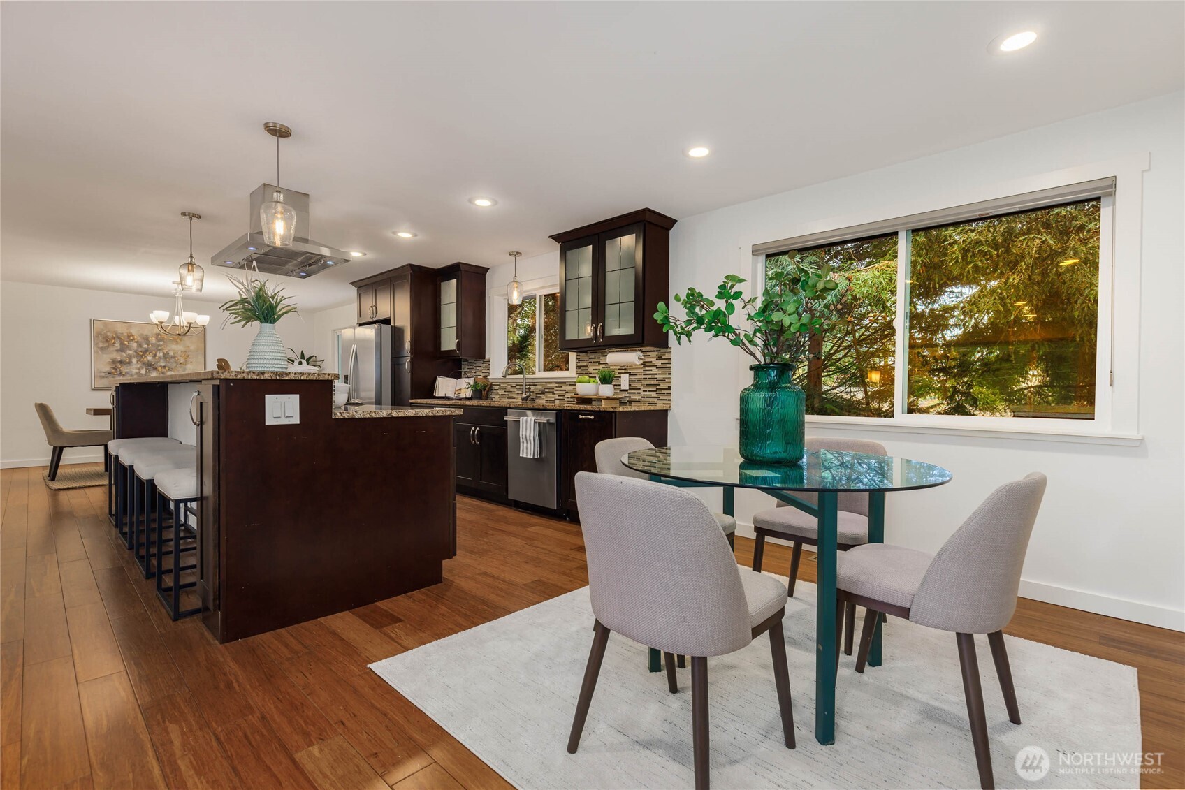 5839 NE 197th Street , Kenmore, WA 98028