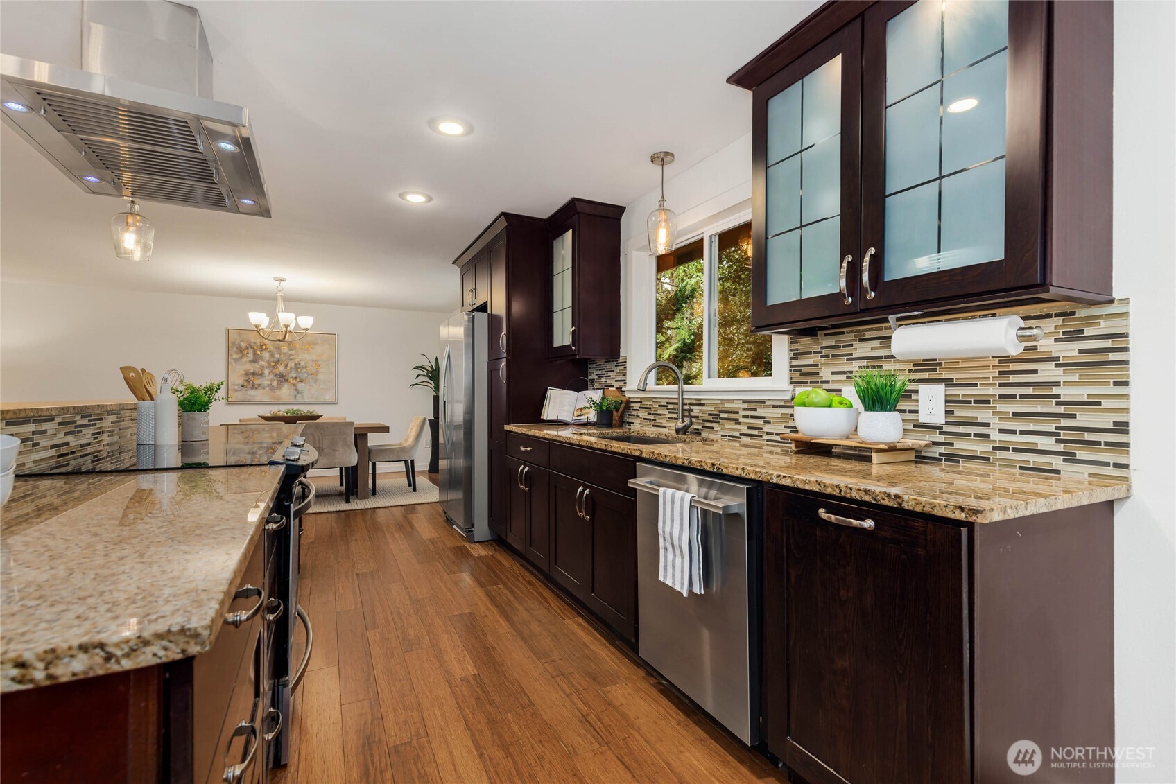 5839 NE 197th Street , Kenmore, WA 98028
