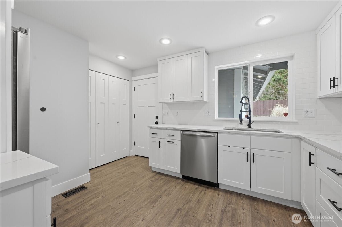 34414 SE Osprey Court , Snoqualmie, WA 98065