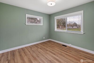 502 19th Street NW, Puyallup, WA 98371 - Photo 17