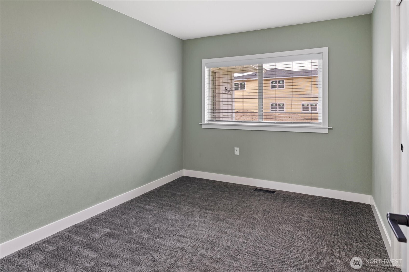 502 19th Street NW, Puyallup, WA 98371