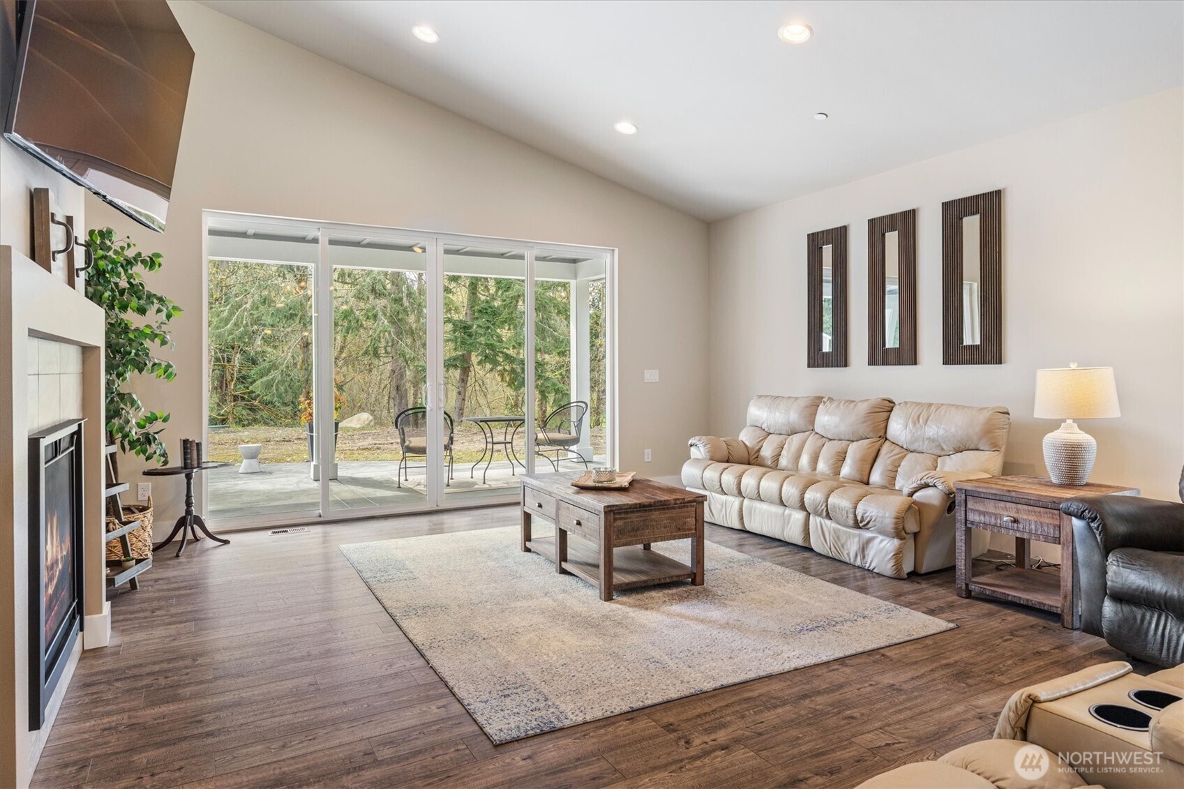 20025 SE 232nd Street , Maple Valley, WA 98038