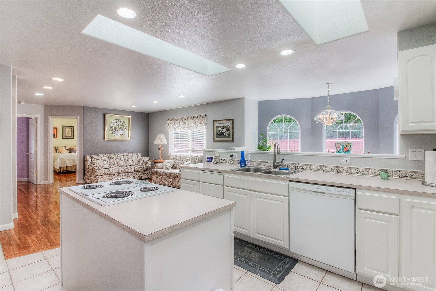 7512 Olmstead Court , Yakima, WA 98908