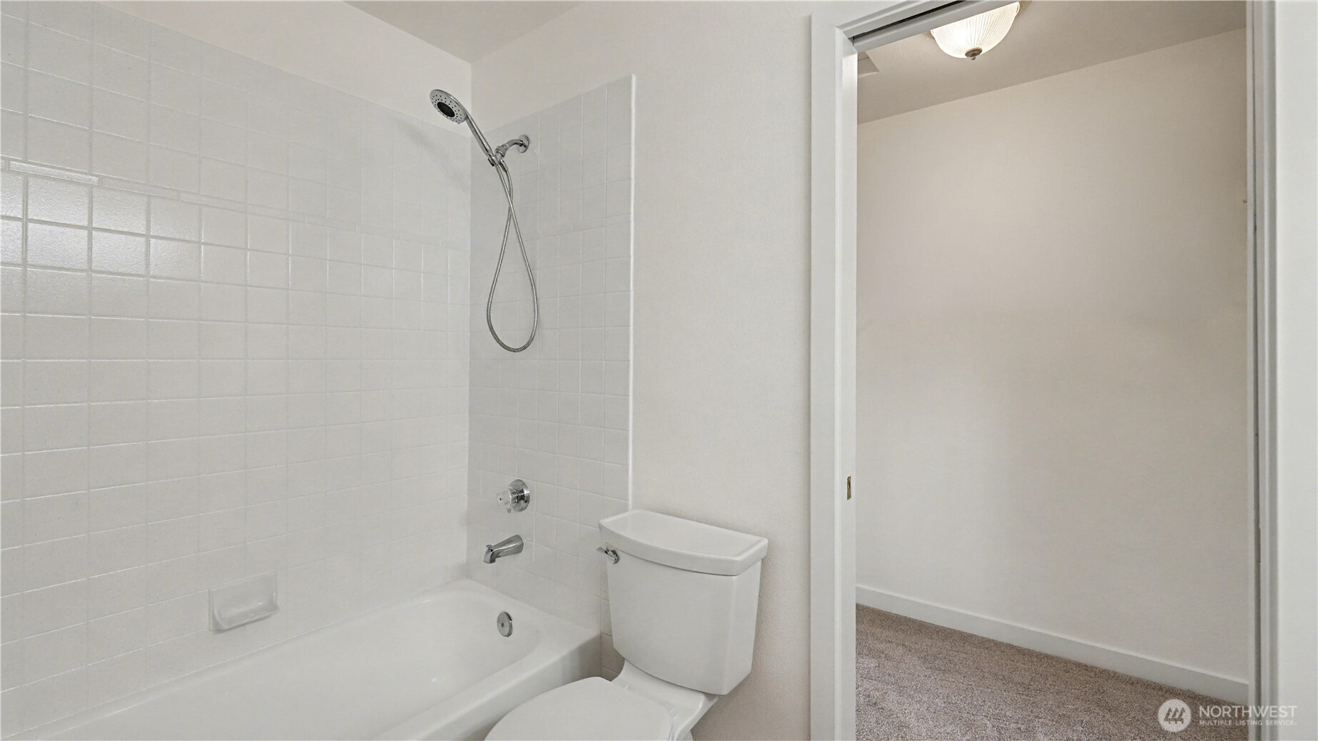 9029 17th Avenue SW, Seattle, WA 98106