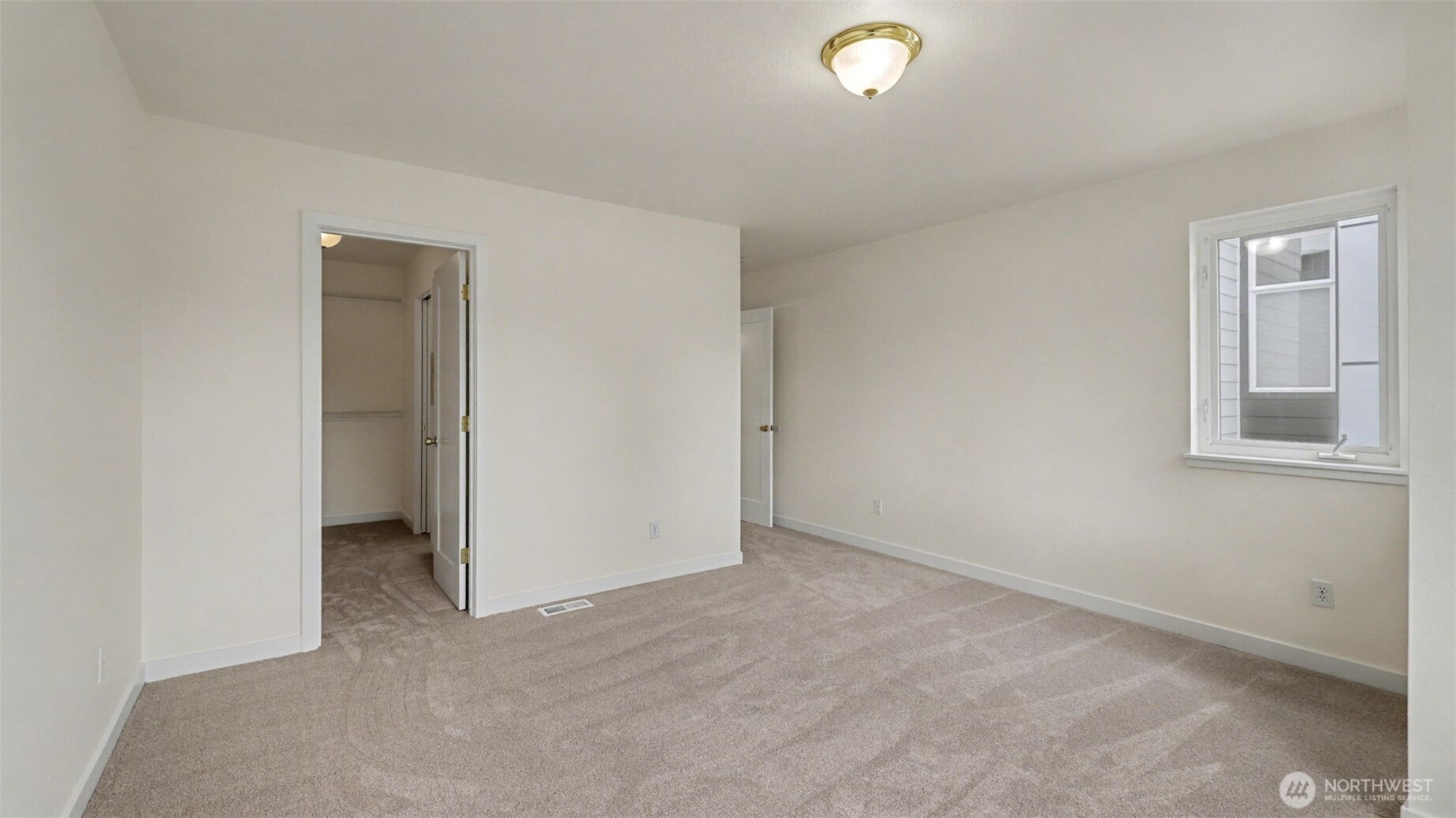 9029 17th Avenue SW, Seattle, WA 98106