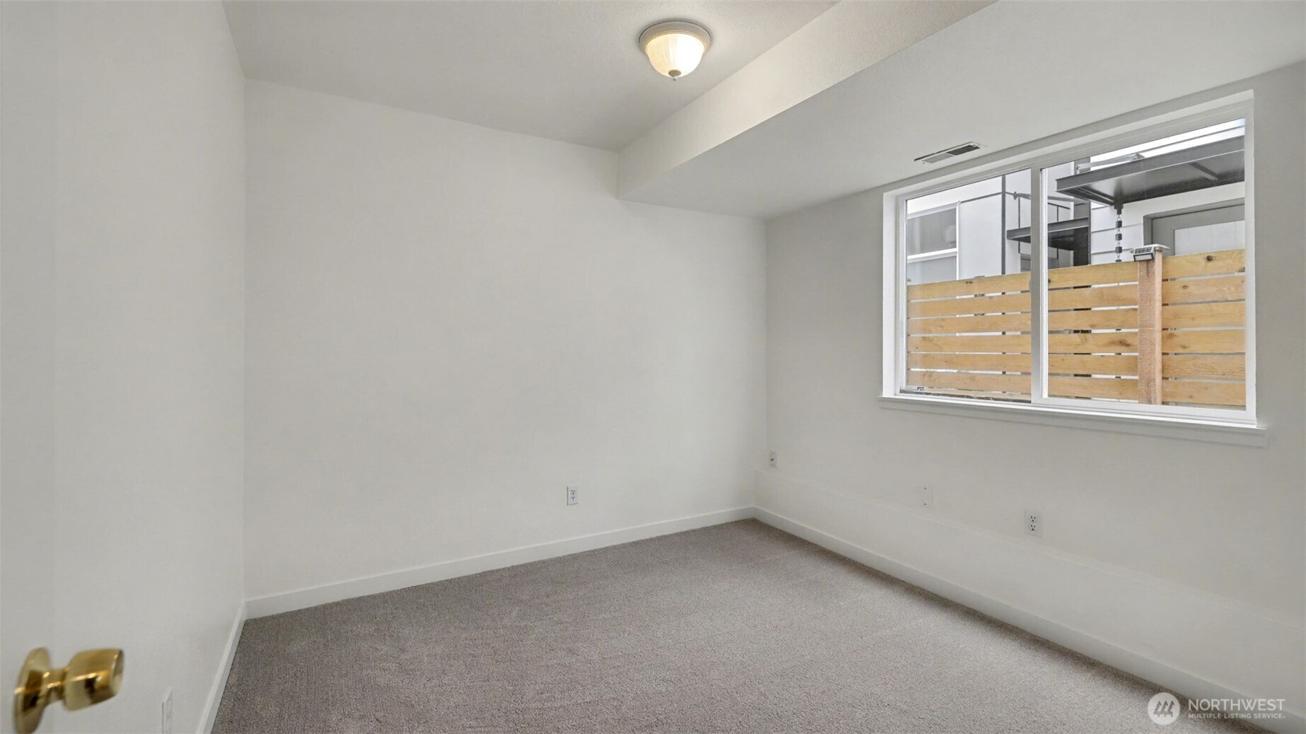 9029 17th Avenue SW, Seattle, WA 98106