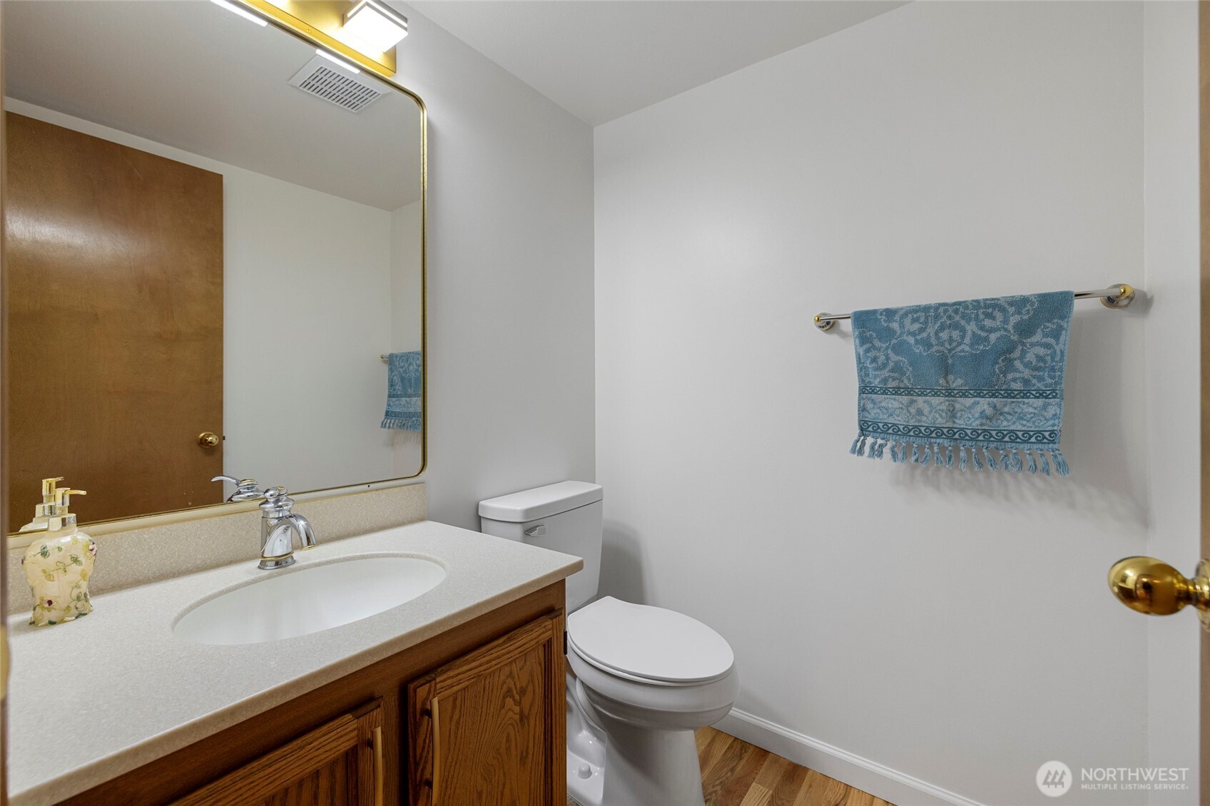 2064 Hoquiam Court NE, Renton, WA 98059