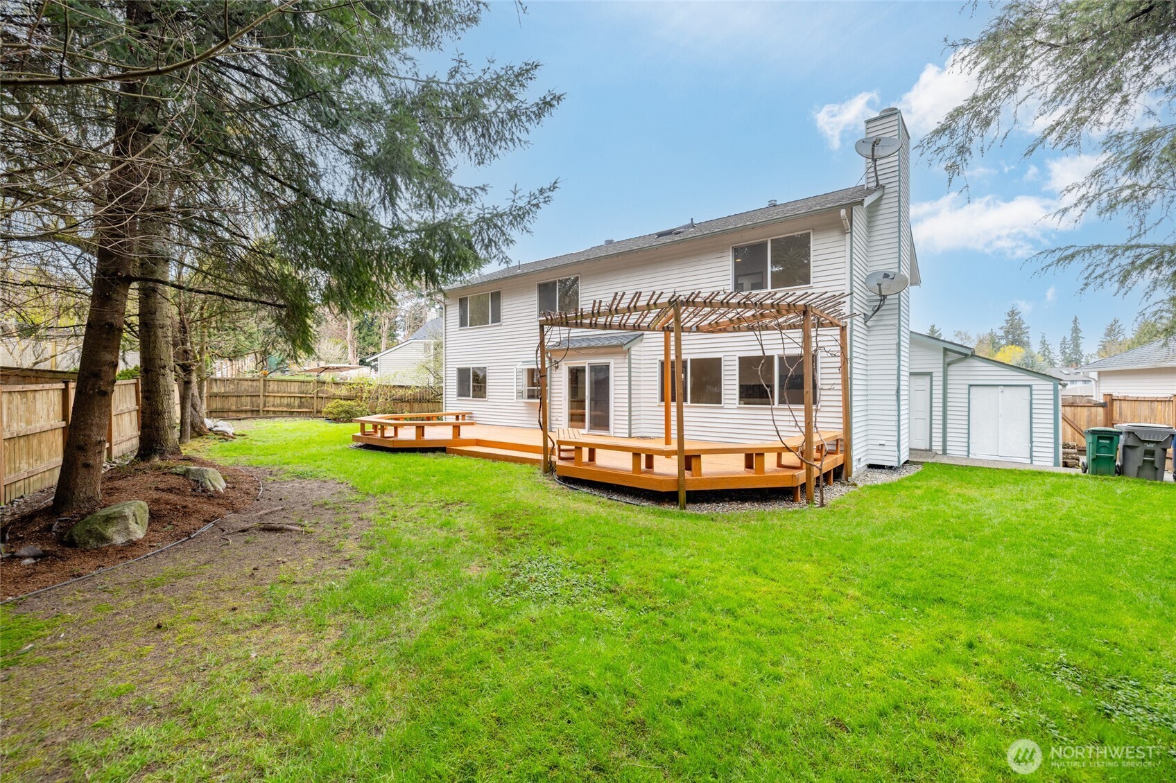 2064 Hoquiam Court NE, Renton, WA 98059