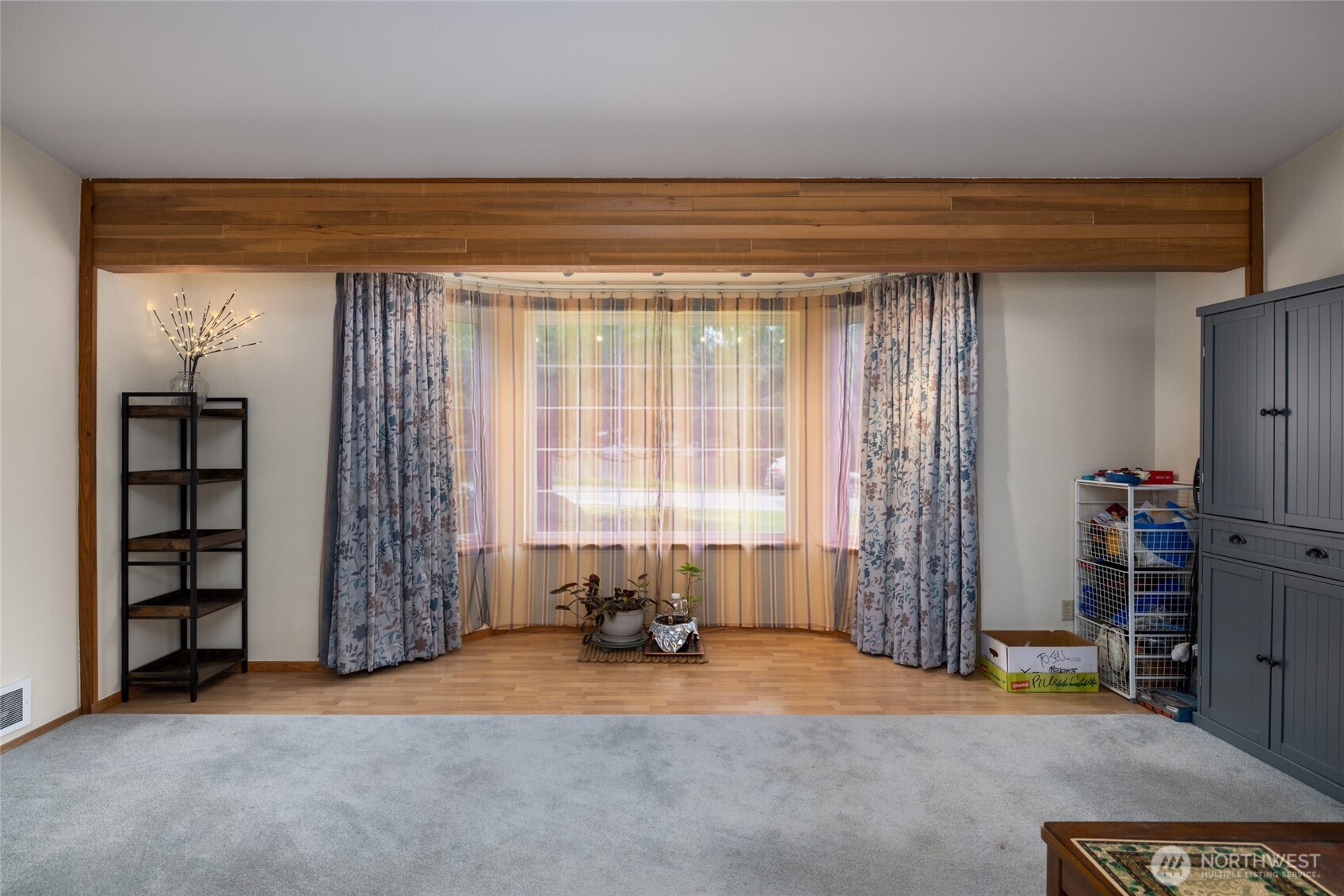 319 Shelter Bay Dr. , La Conner, WA 98257