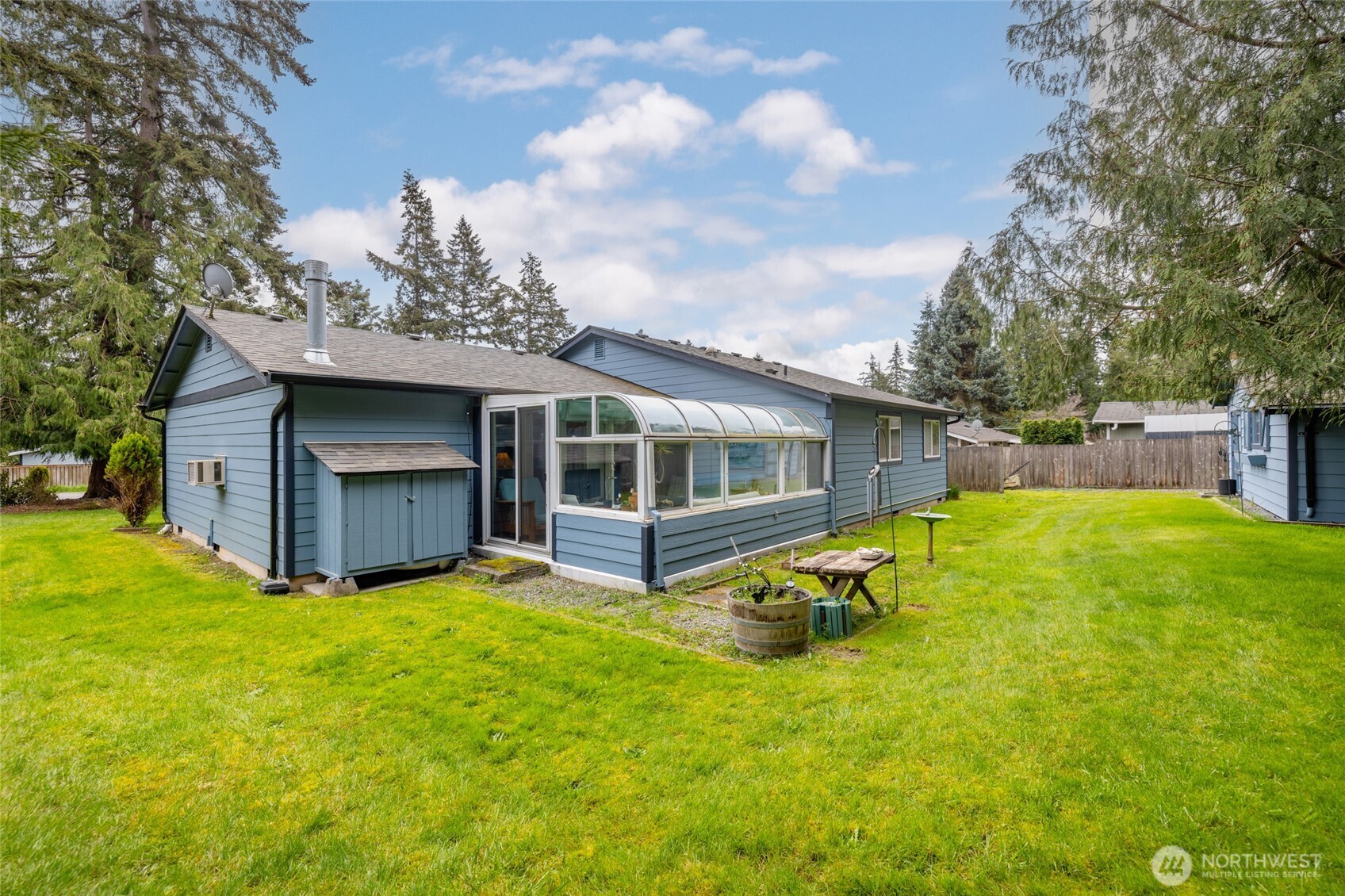 319 Shelter Bay Dr. , La Conner, WA 98257