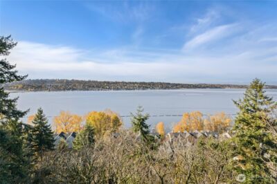 1409 N 24th Street , Renton, WA 98056
