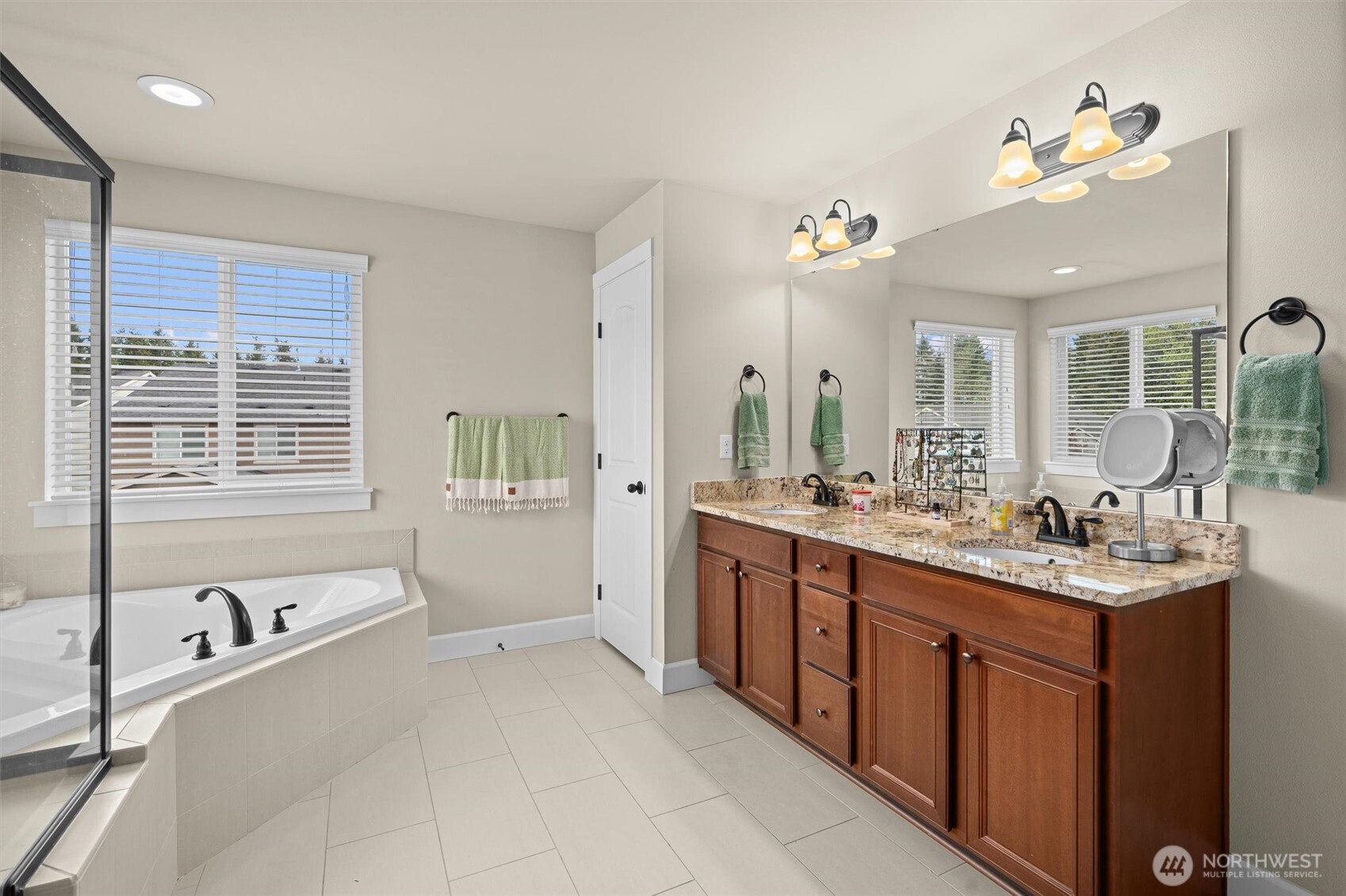 19604 142nd Street E, Bonney Lake, WA 98391