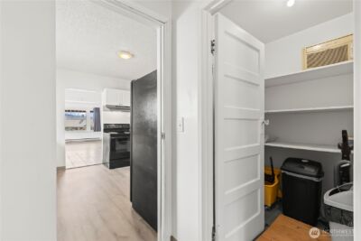 724 S Chelan Avenue , Wenatchee, WA 98801 - Photo 10