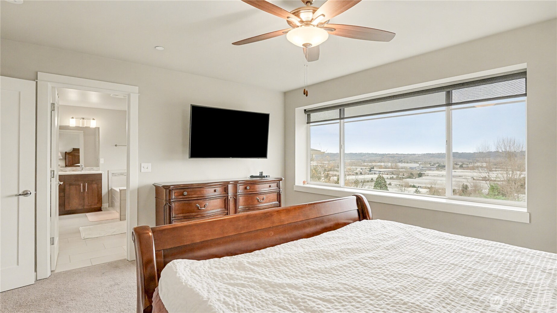 20601 93rd Place S #2, Kent, WA 98031