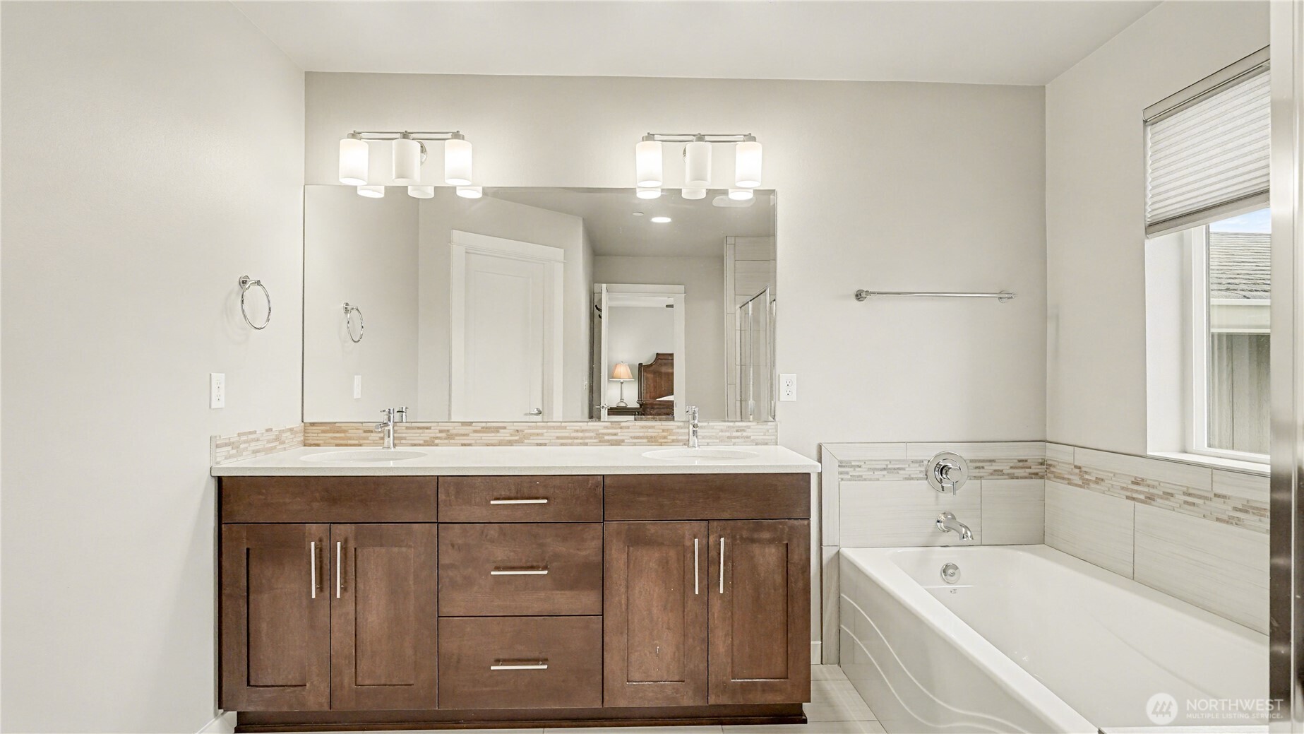 20601 93rd Place S #2, Kent, WA 98031