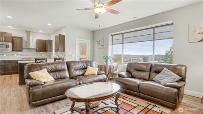 20601 93rd Place S #2, Kent, WA 98031 - Photo 7