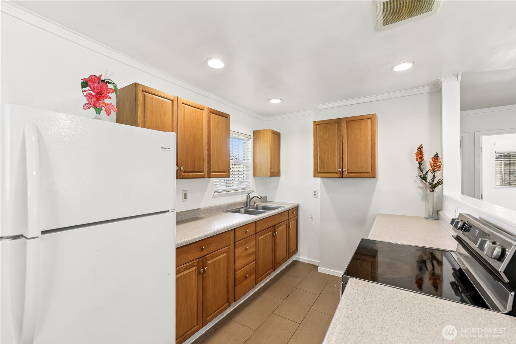 5722 S 142nd Street , Tukwila, WA 98168