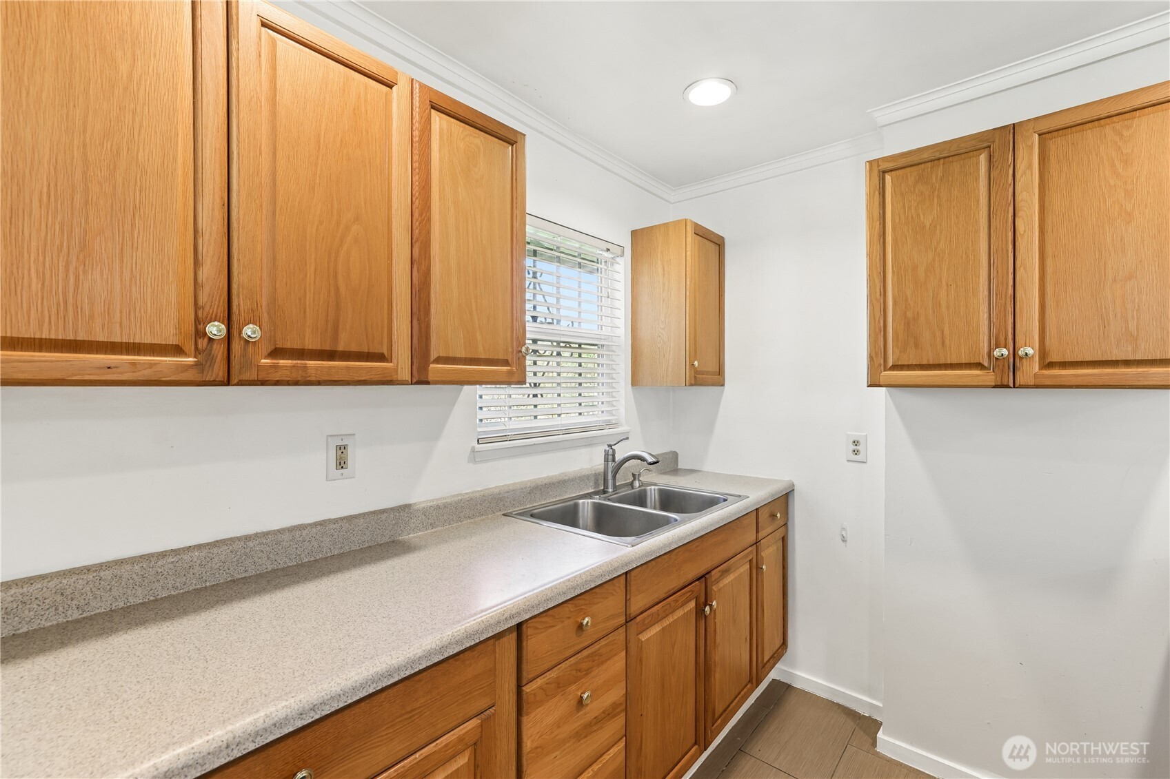 5722 S 142nd Street , Tukwila, WA 98168