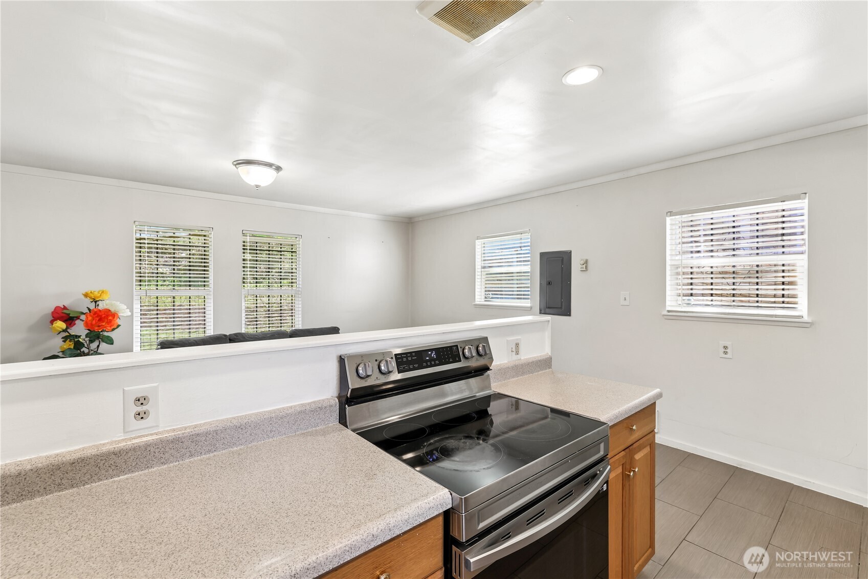 5722 S 142nd Street , Tukwila, WA 98168