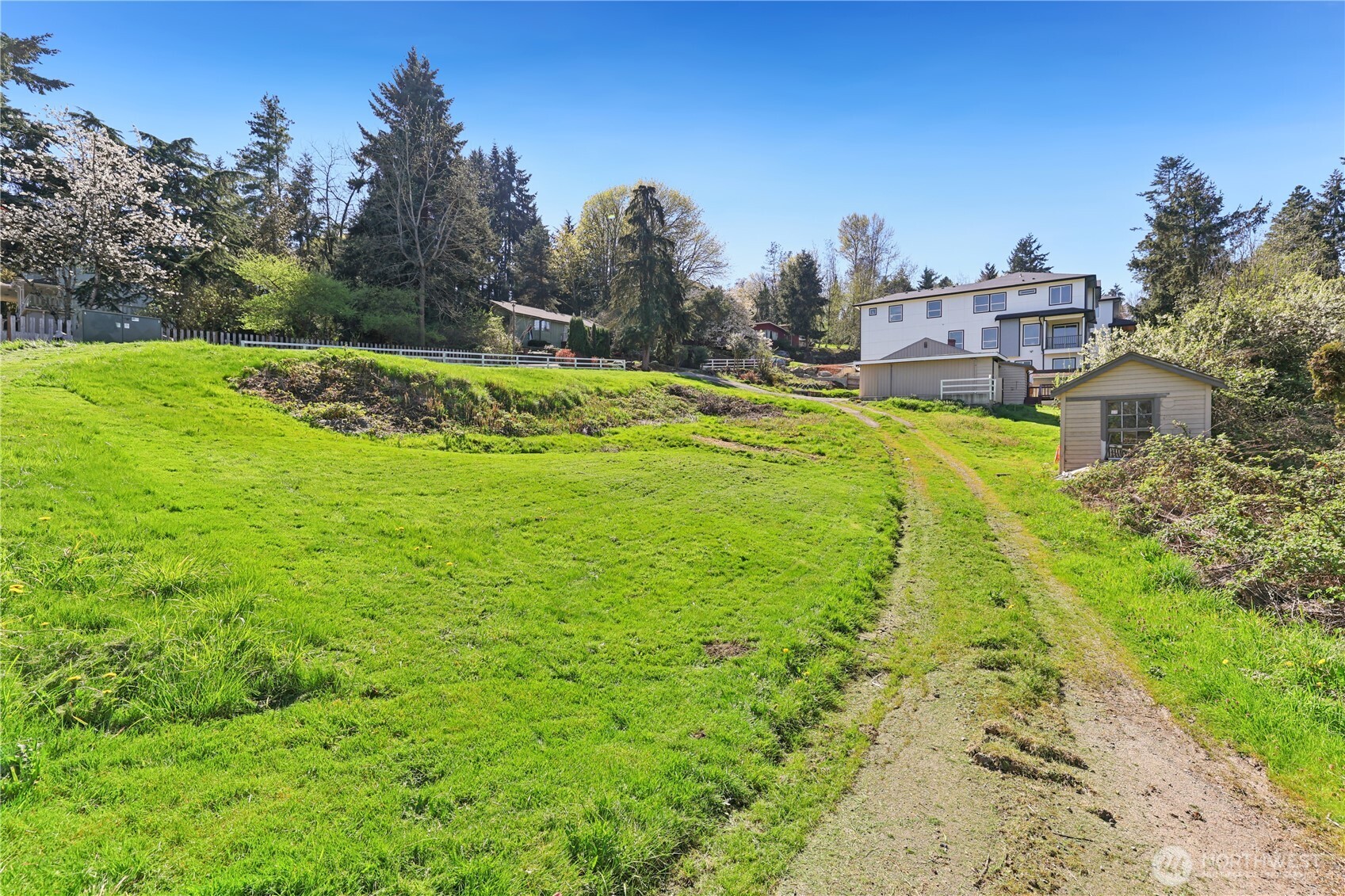 5722 S 142nd Street , Tukwila, WA 98168