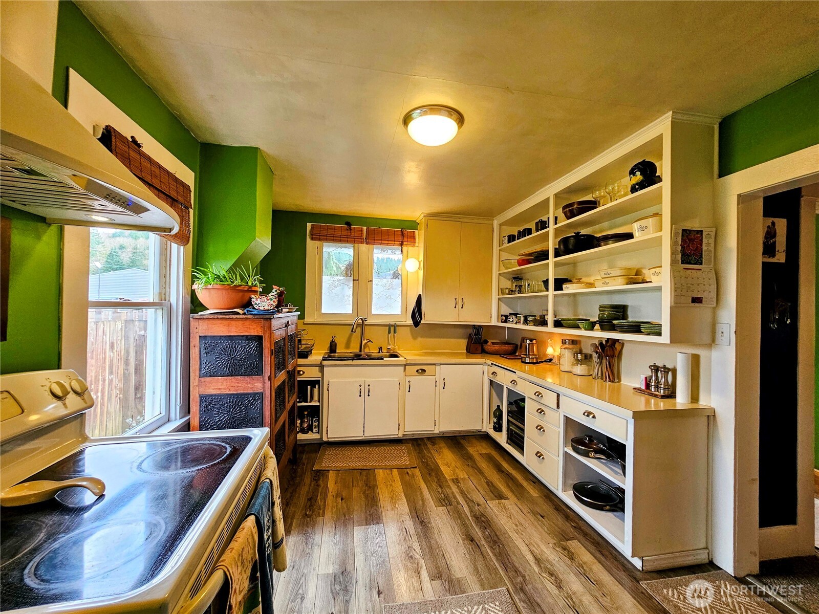 638 NW Folsom Street , Chehalis, WA 98532