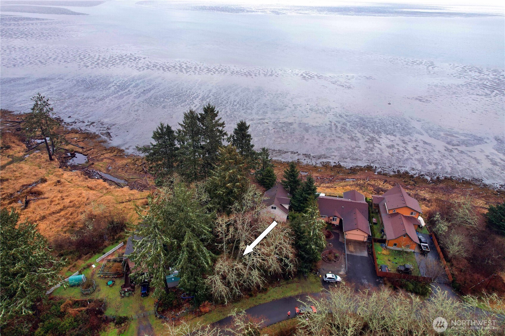 816 Duck lake Drive NE, Ocean Shores, WA 98569