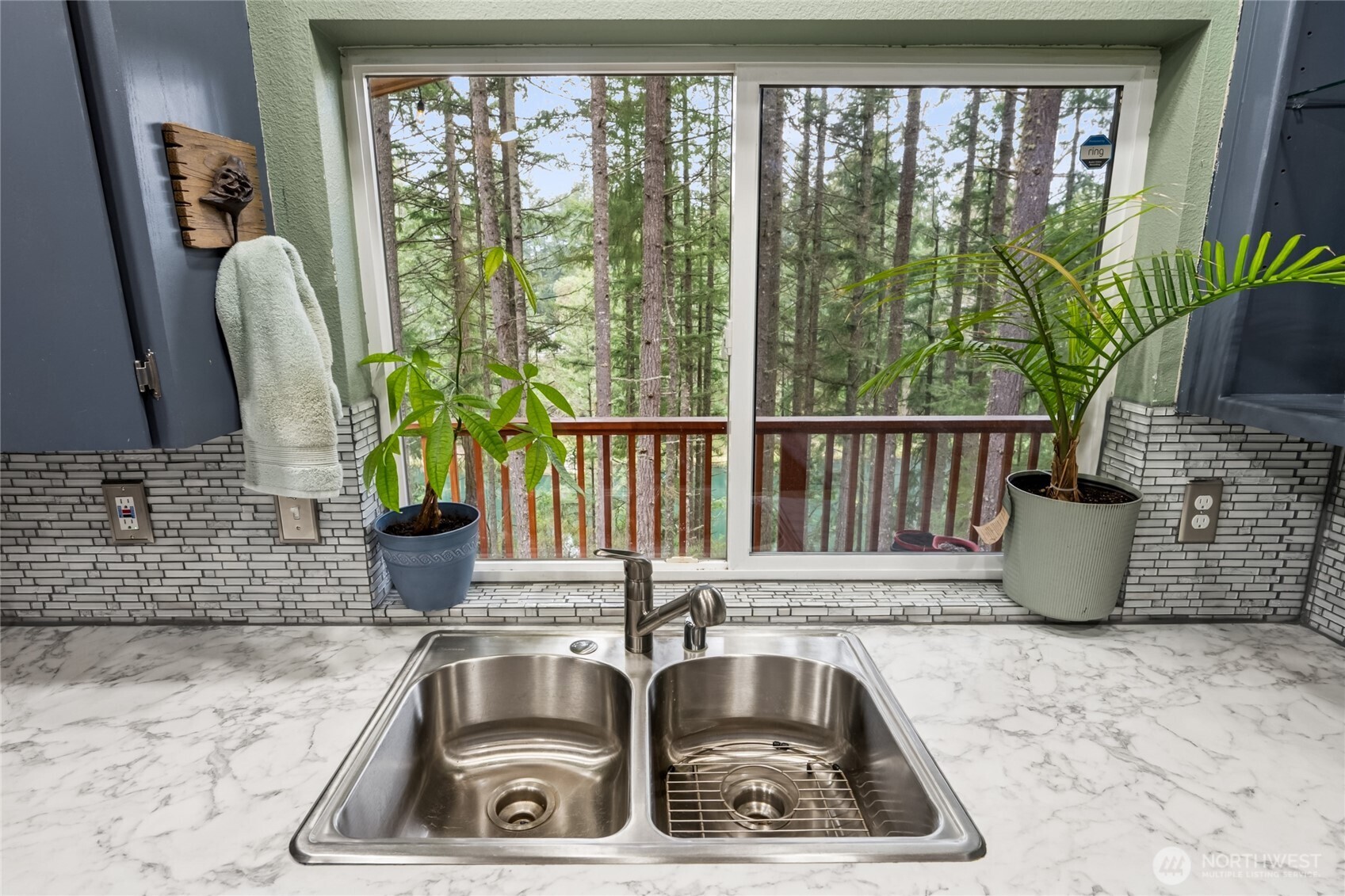 17631 Clear Lake Boulevard SE, Yelm, WA 98597